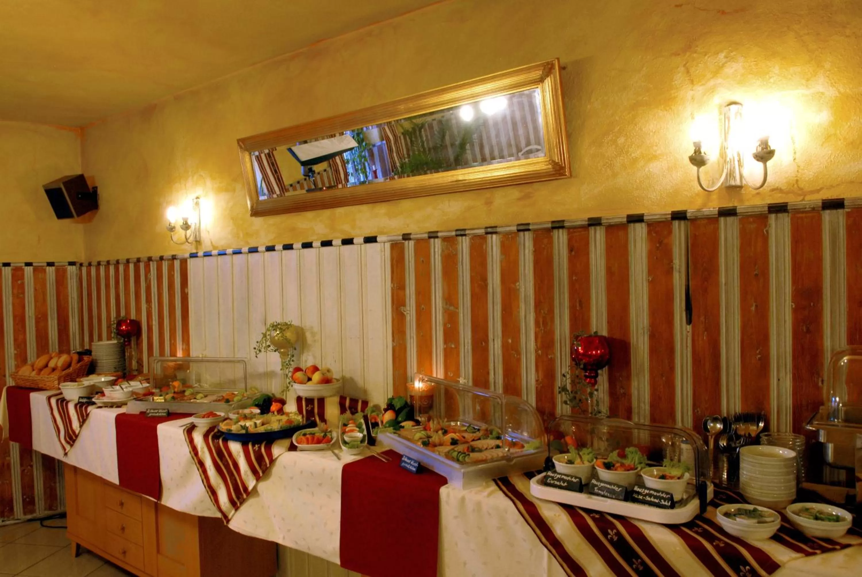 Food and drinks in Hotel Schwarzer Bär