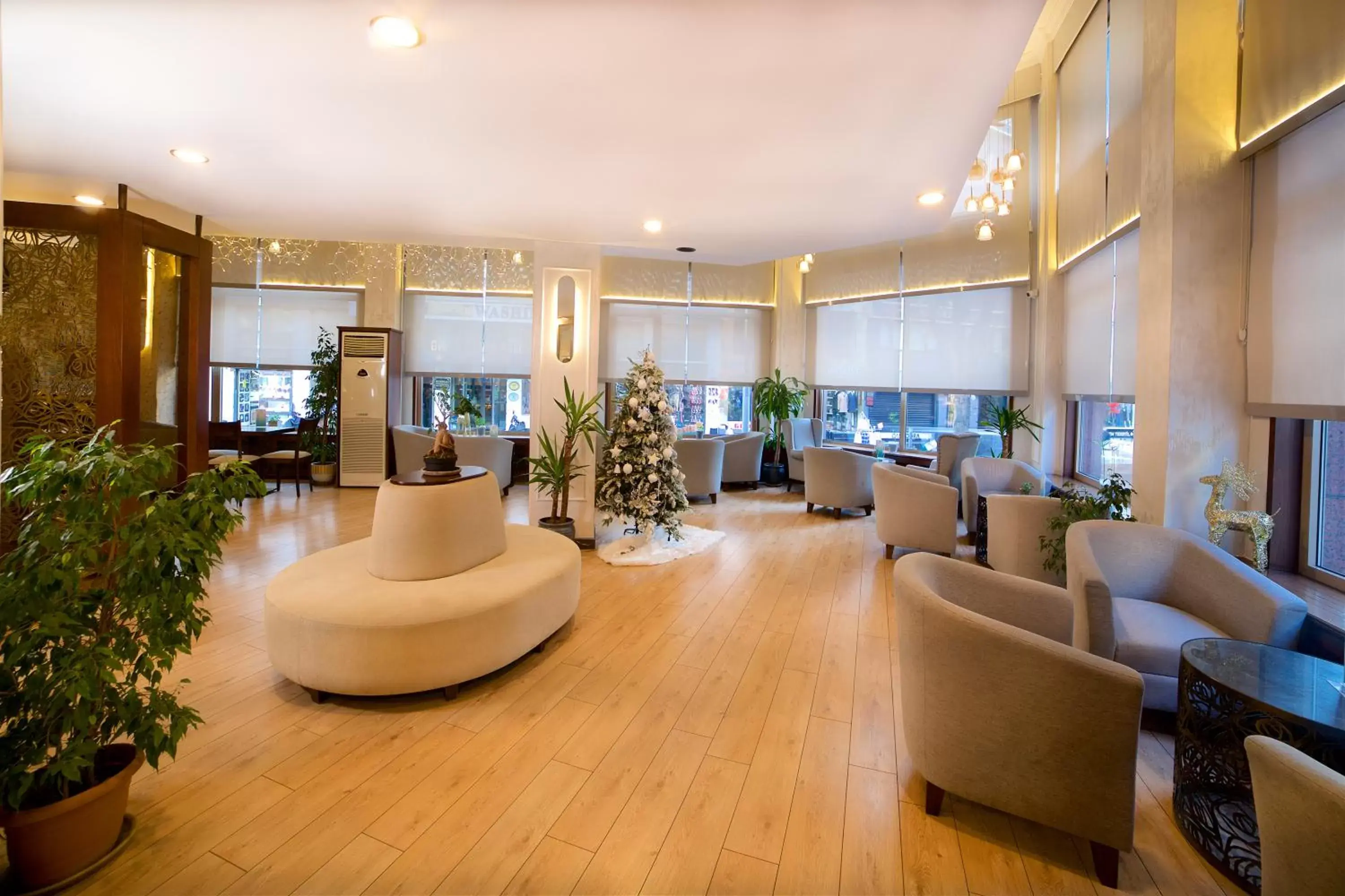 Lobby or reception, Lobby/Reception in Barin Hotel