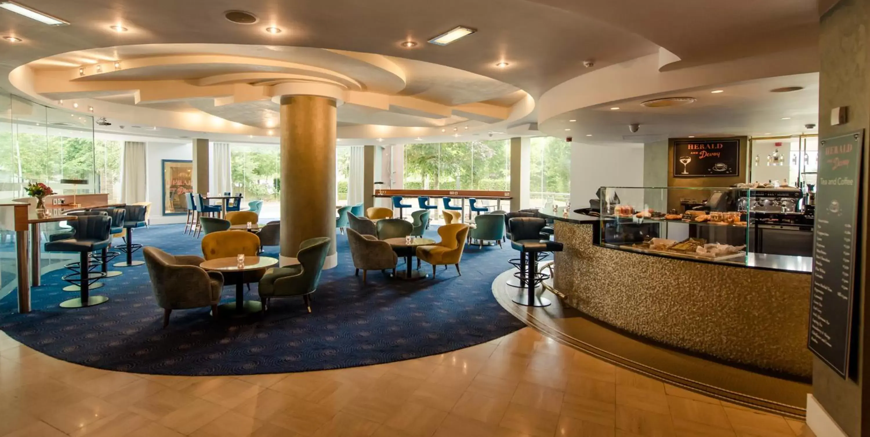 Lobby or reception, Restaurant/Places to Eat in Osprey Hotel