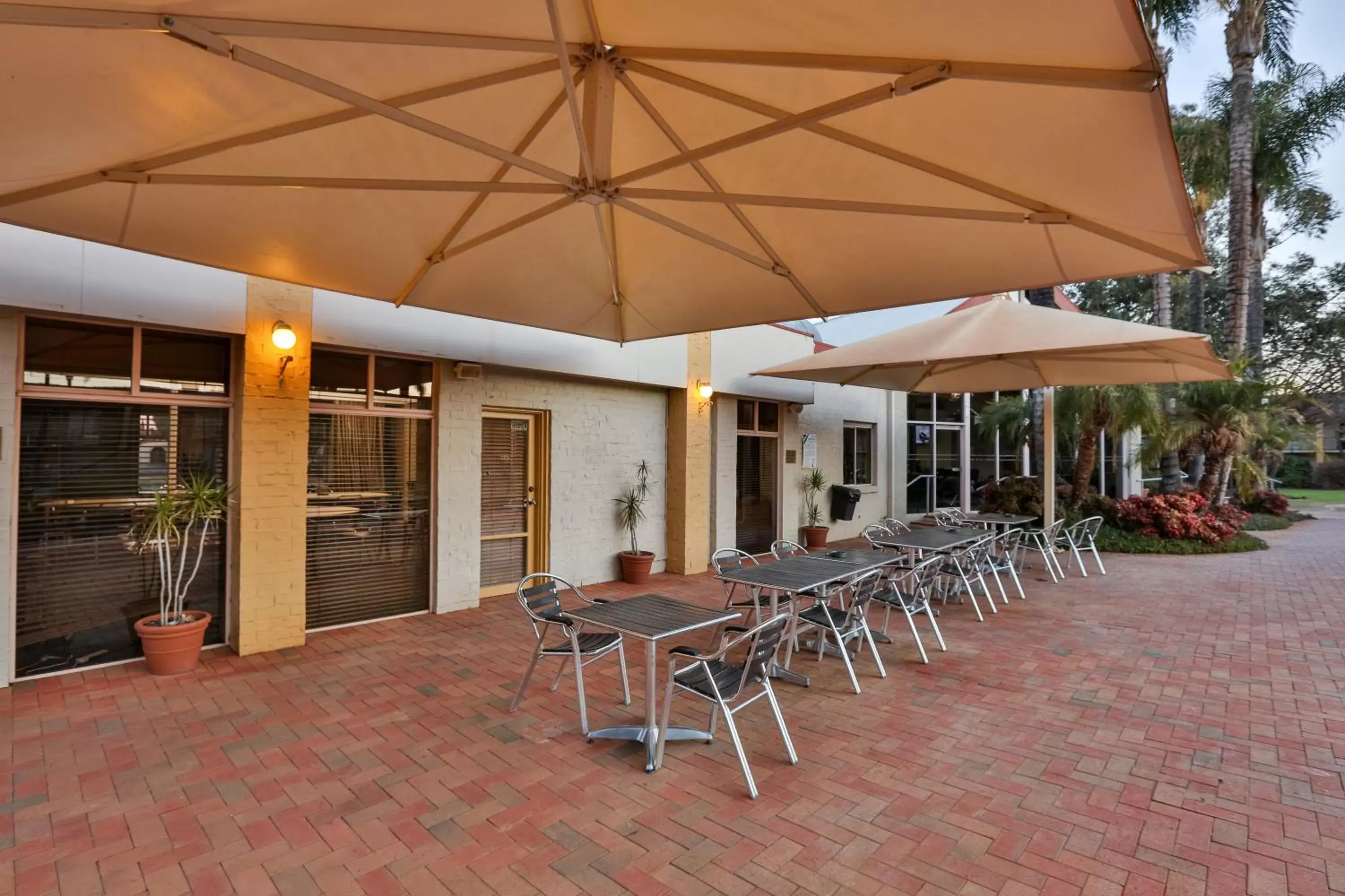 Patio in Mildura Inlander Resort