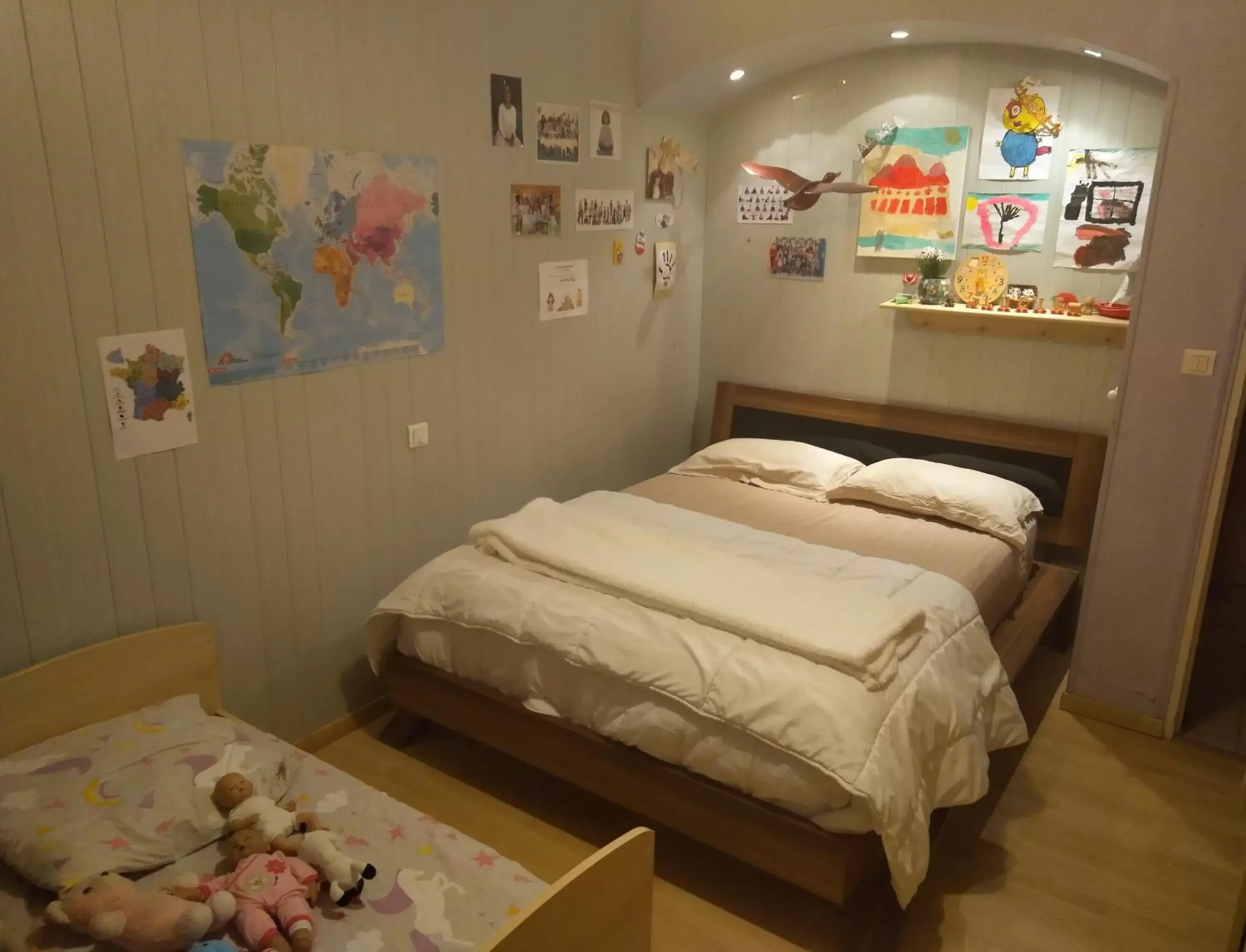 Bedroom, Bed in Chambres dans maison proches Nantes et Vallet