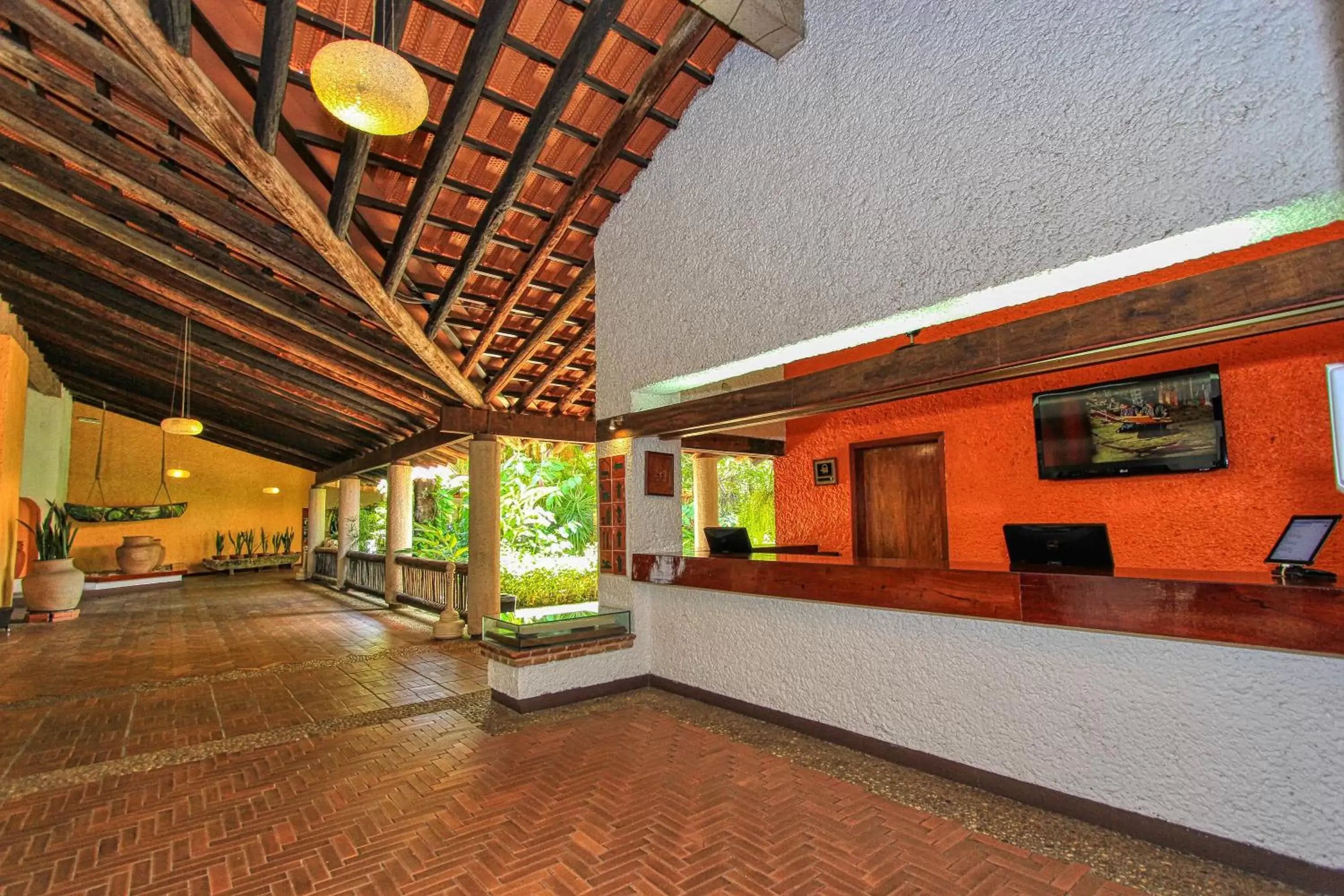 Lobby or reception, Lobby/Reception in Hotel Ciudad Real Palenque