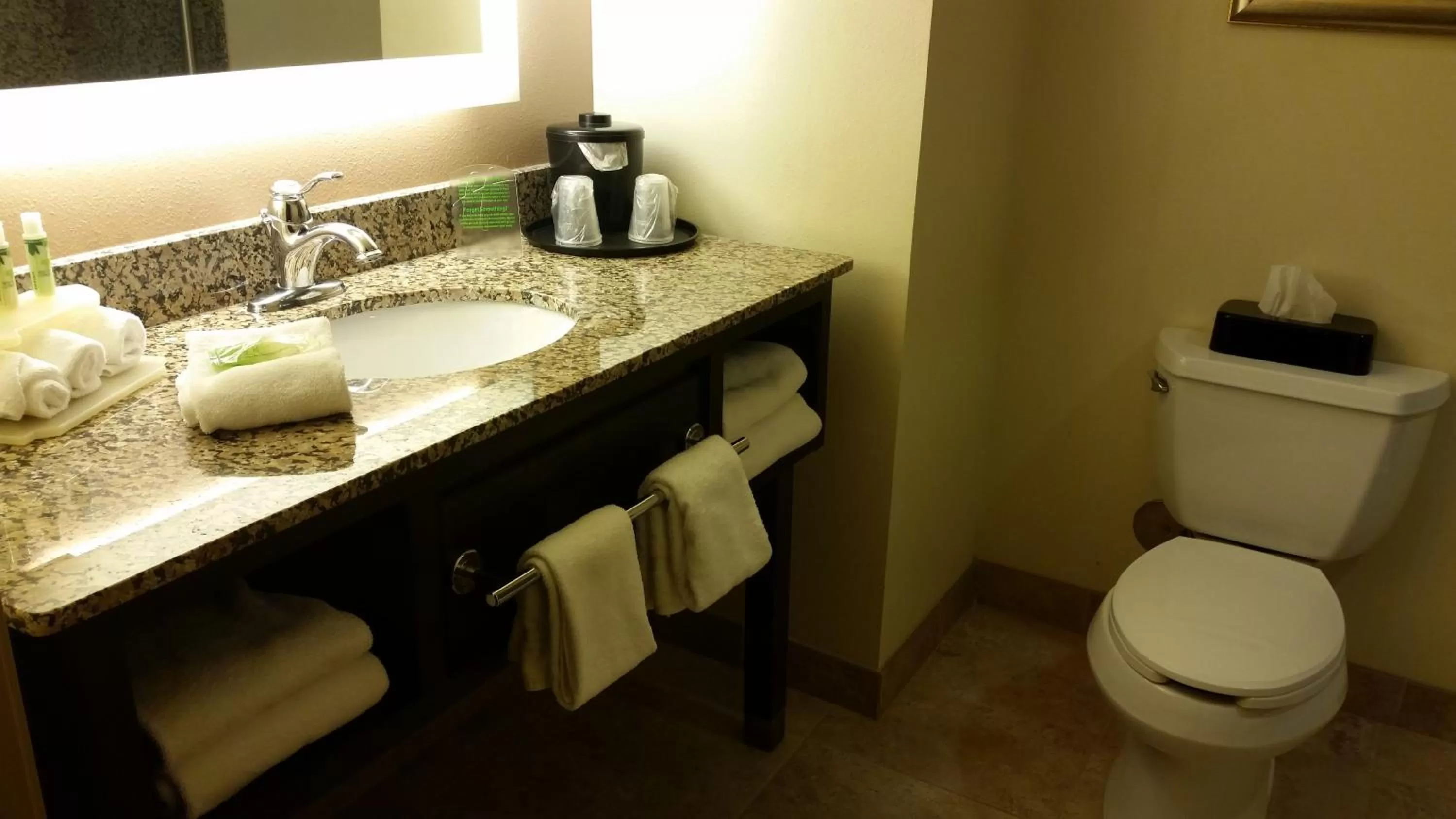 Holiday Inn Express and Suites Missoula by IHG