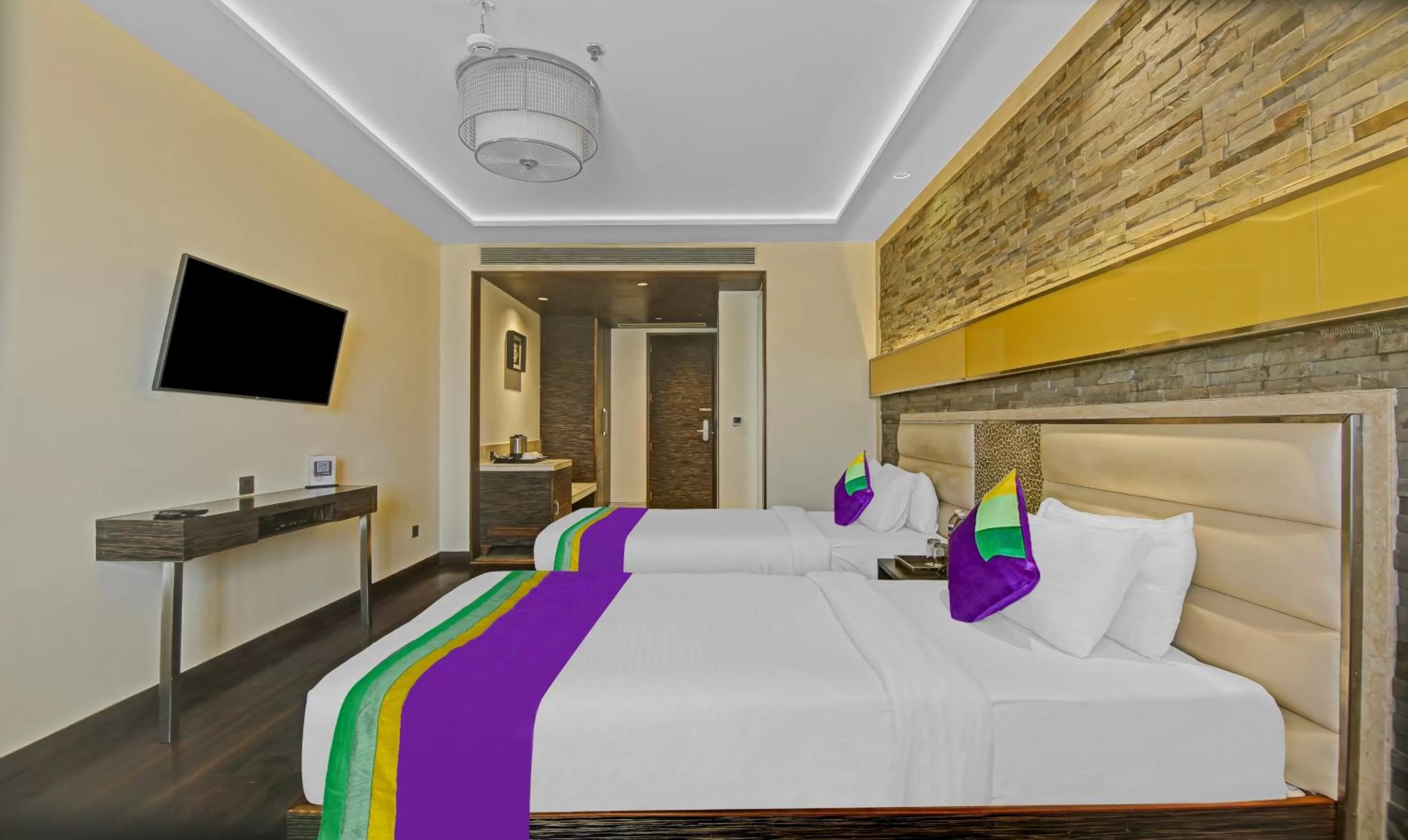 Bed in Treebo Premium Arista