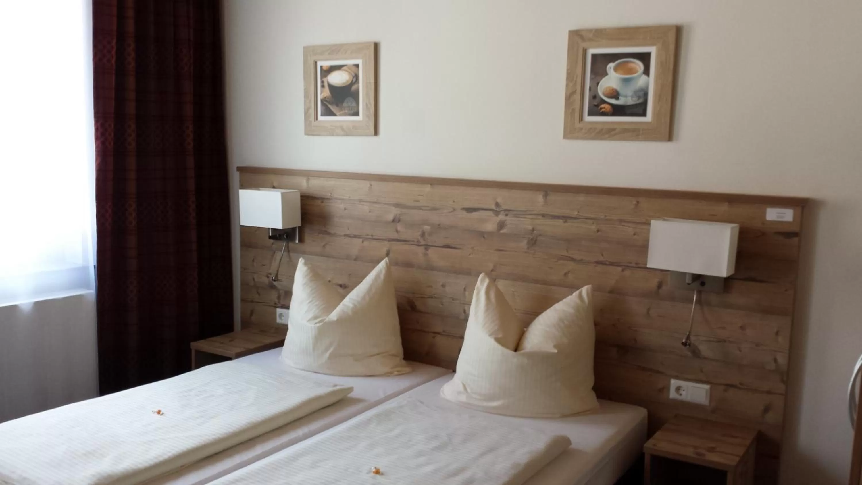 Bed in Hotel Alte Krone