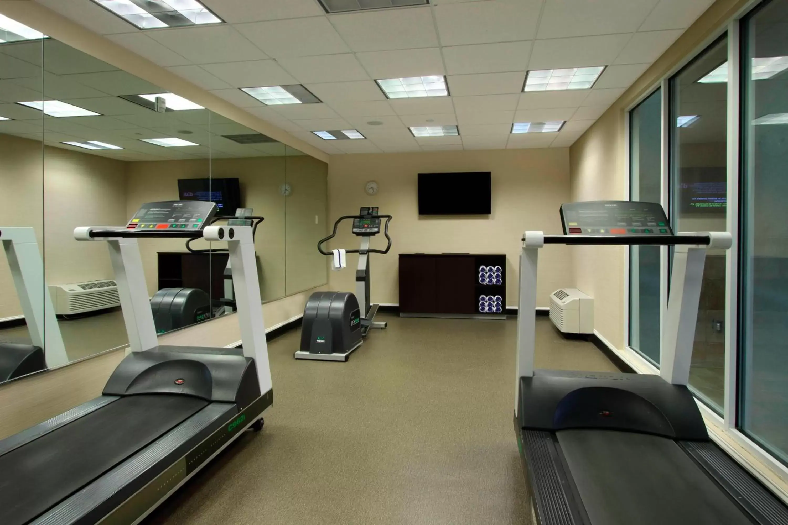 Fitness centre/facilities, Fitness Center/Facilities in Fairfield Inn & Suites by Marriott Fairfield Napa Valley Area
