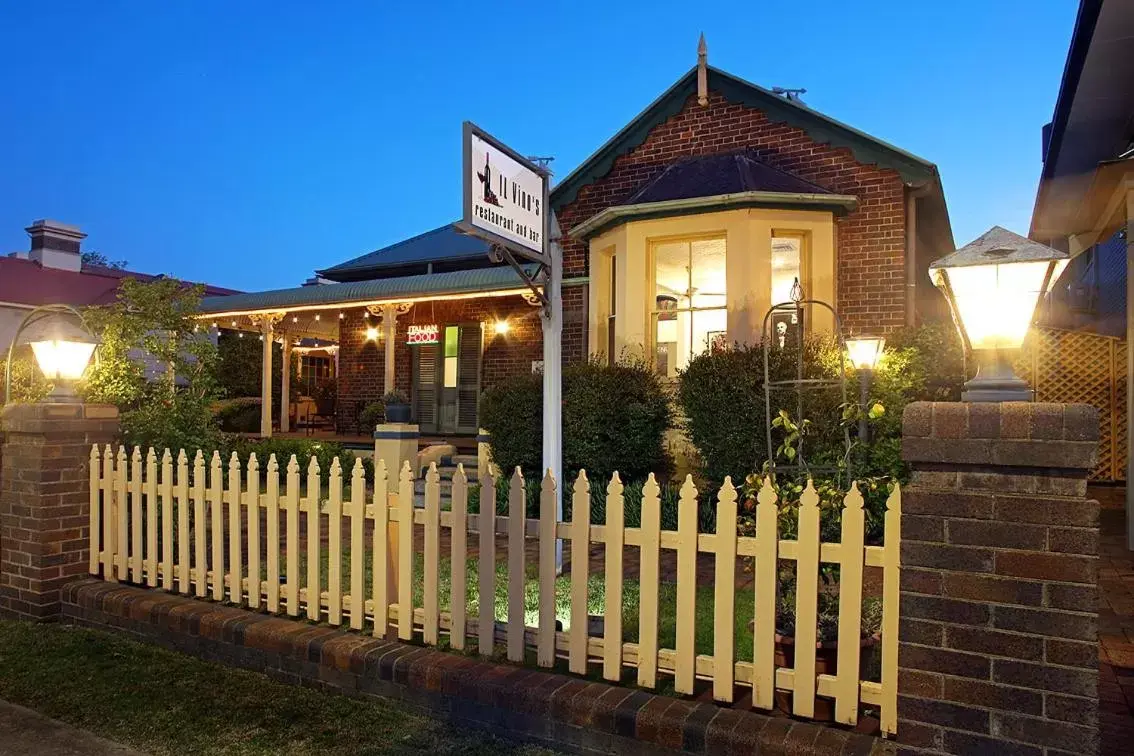 Restaurant/places to eat, Property Building in Country Comfort Armidale