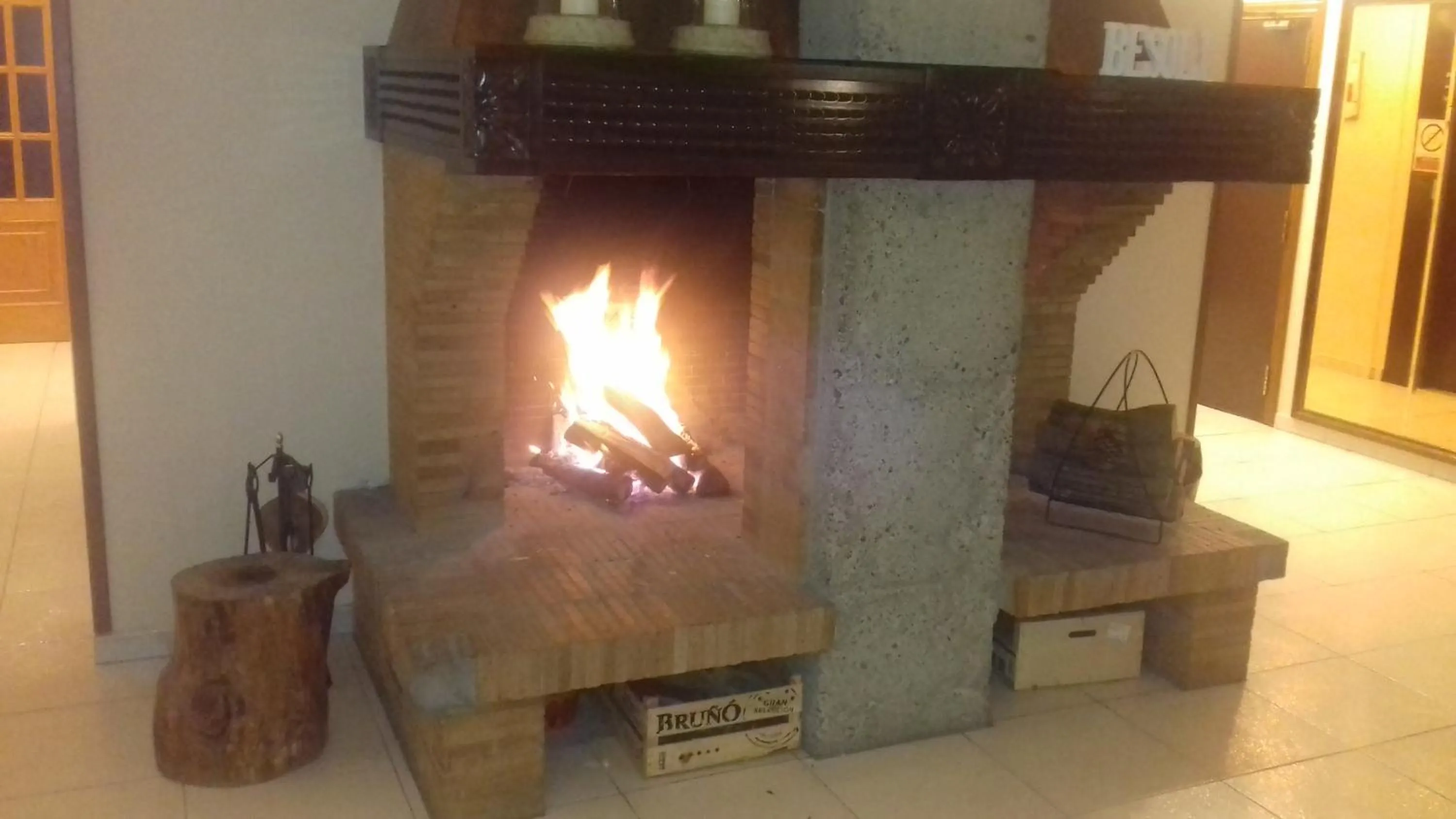 Lounge or bar in Xalet Besolí