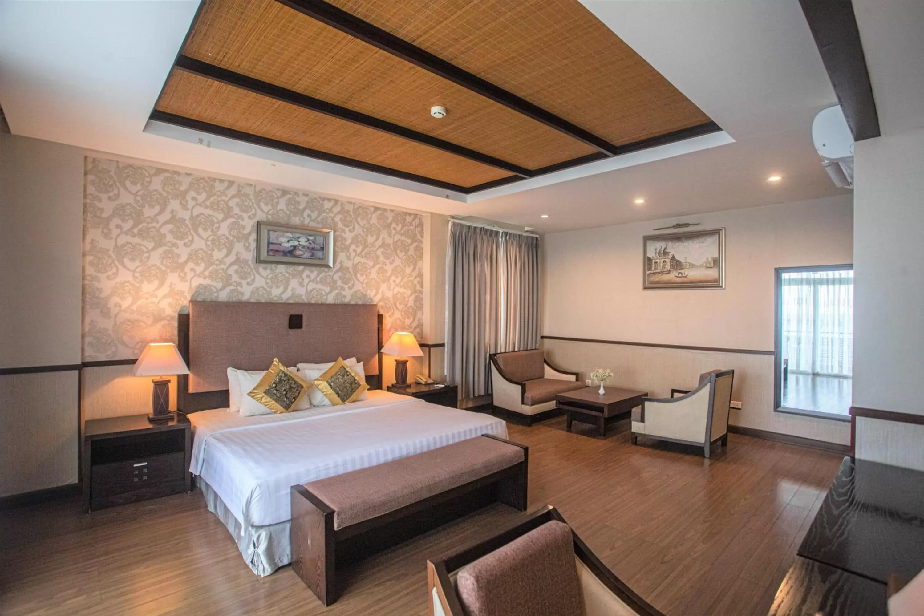 Bed in Seaside Resort Vung Tau