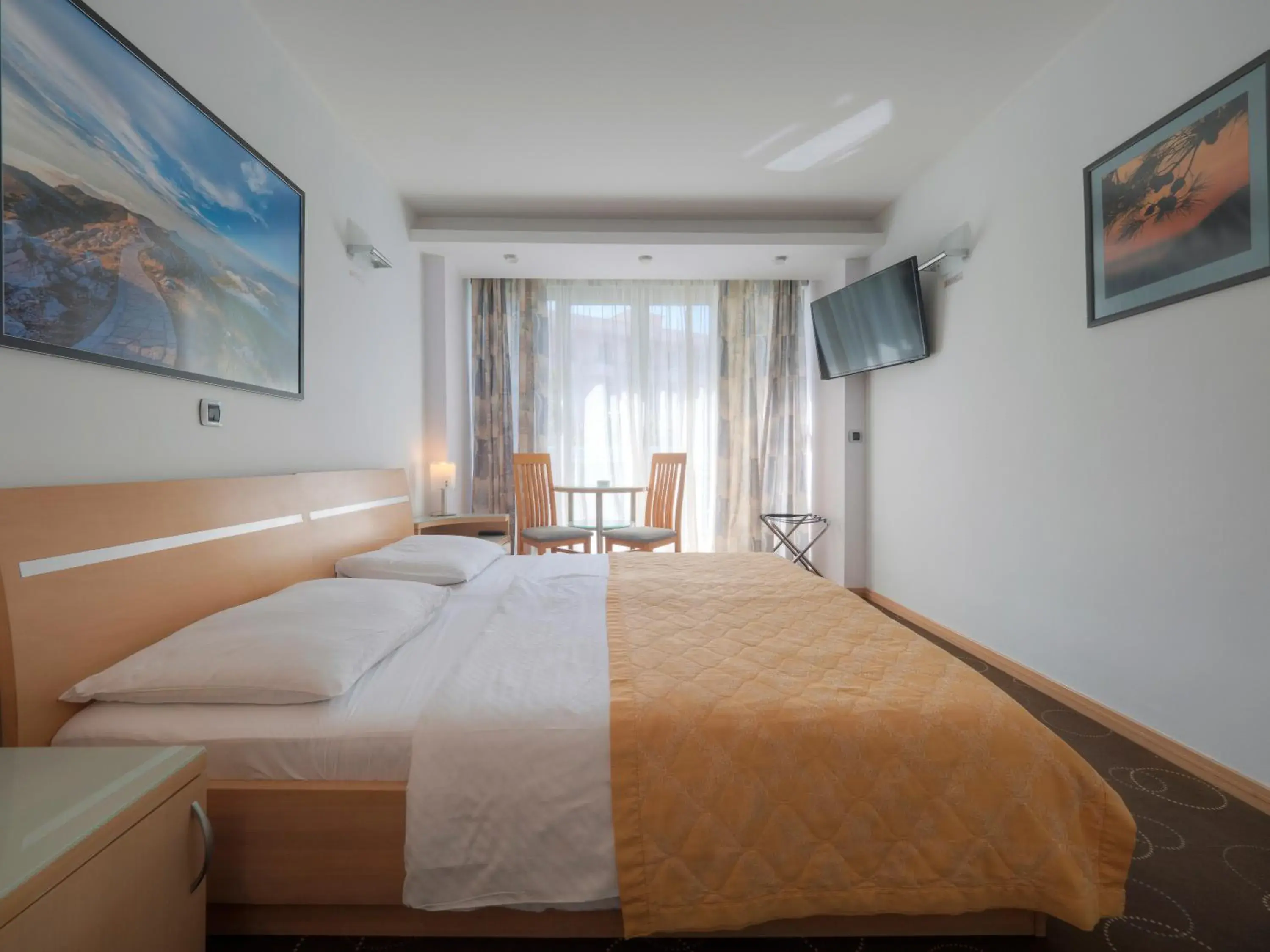 Photo of the whole room, Bed in Montenegro Beach Resort