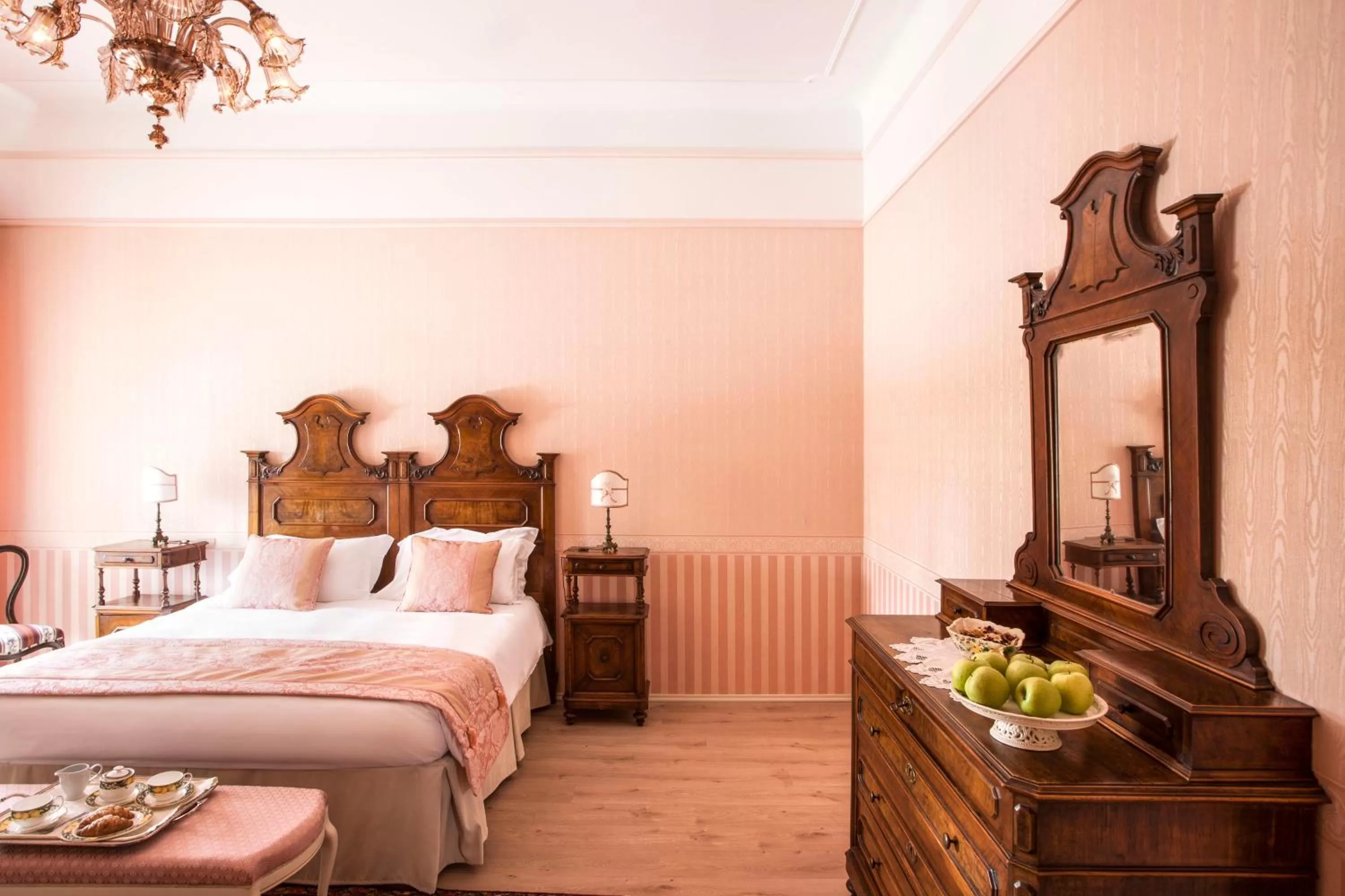 Bedroom, Bed in Castello Di Spessa - Residenze d'epoca