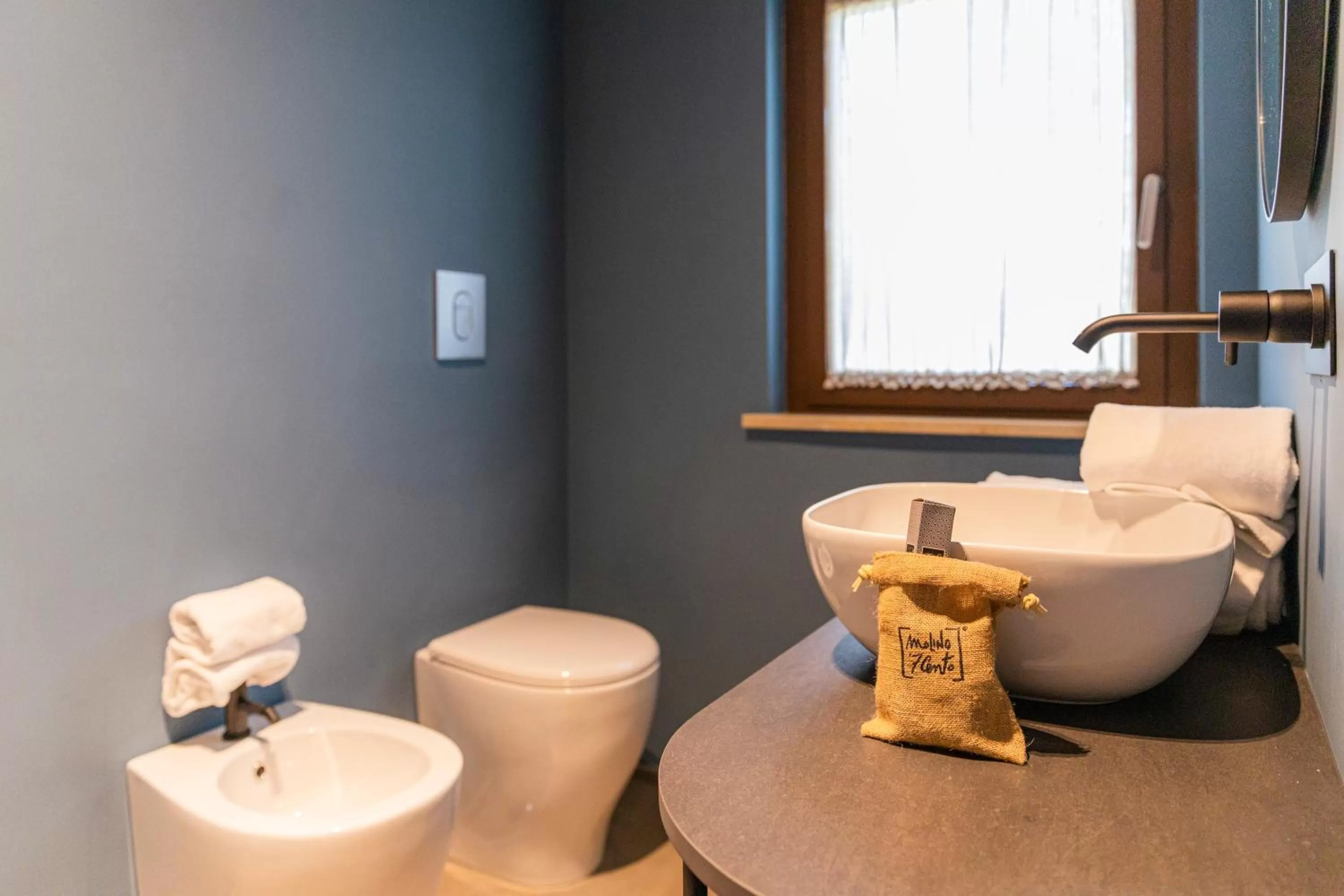 Antico Borgo Molino 7cento vicino ai Giardini di Ninfa