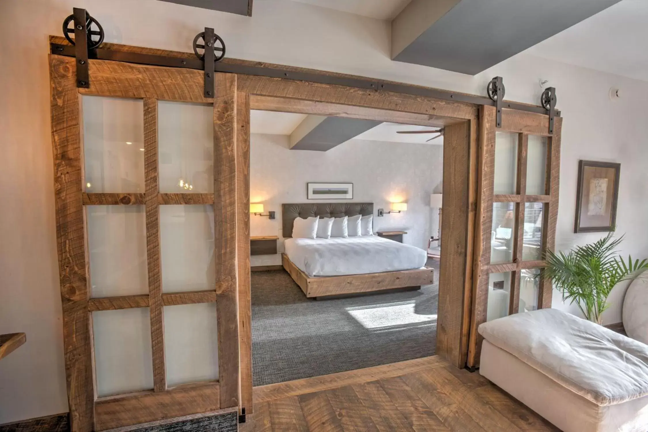 Bed in Hotel Crosby Bed in Hotel Crosby