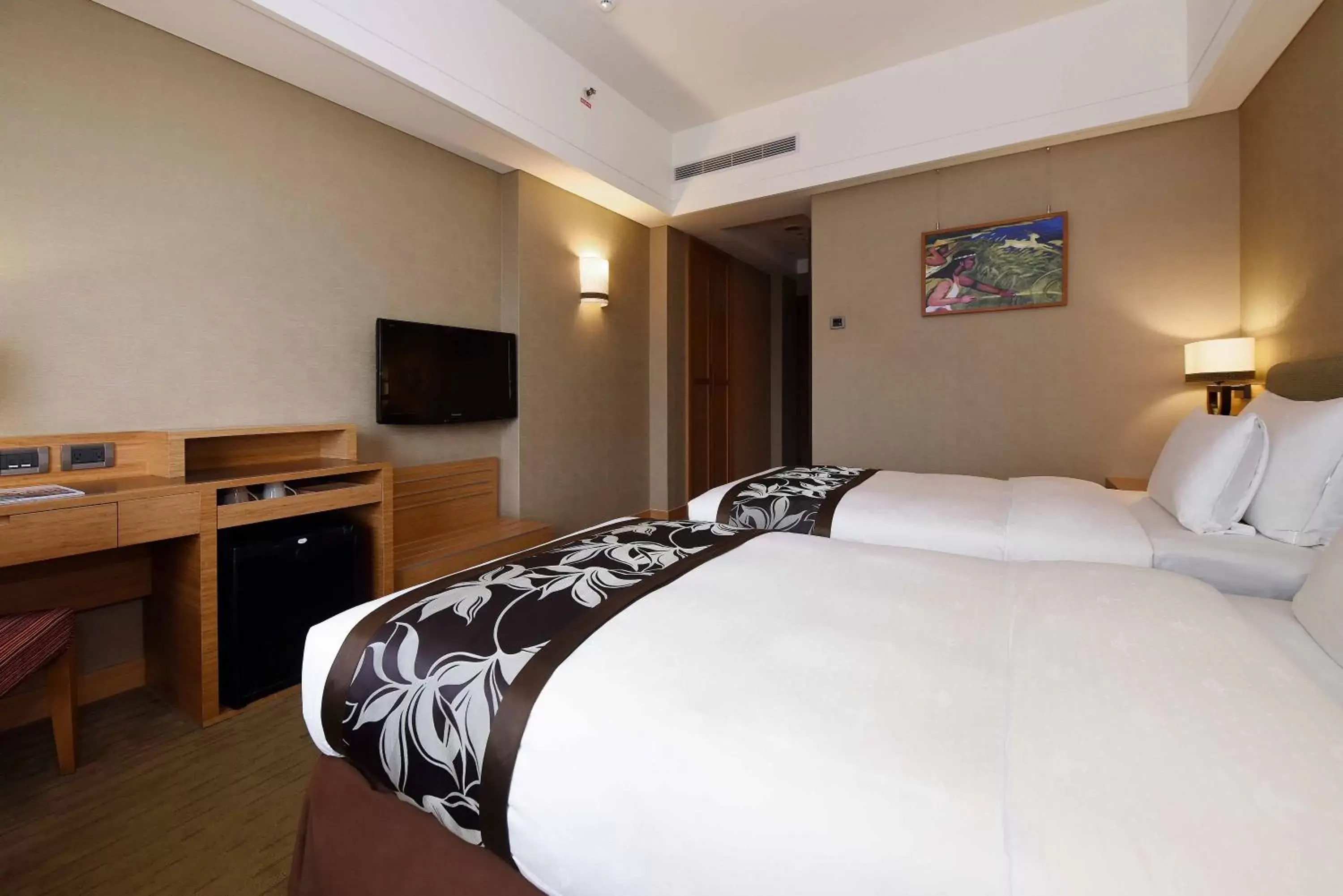 City view, Bed in Fullon Hotel Hualien