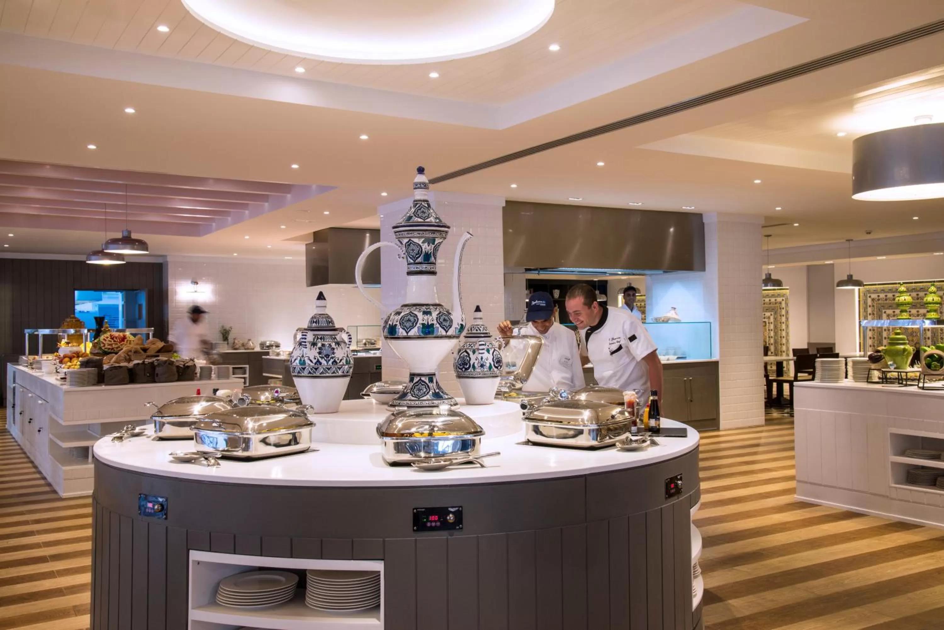 Restaurant/places to eat in Radisson Blu Resort & Thalasso Hammamet