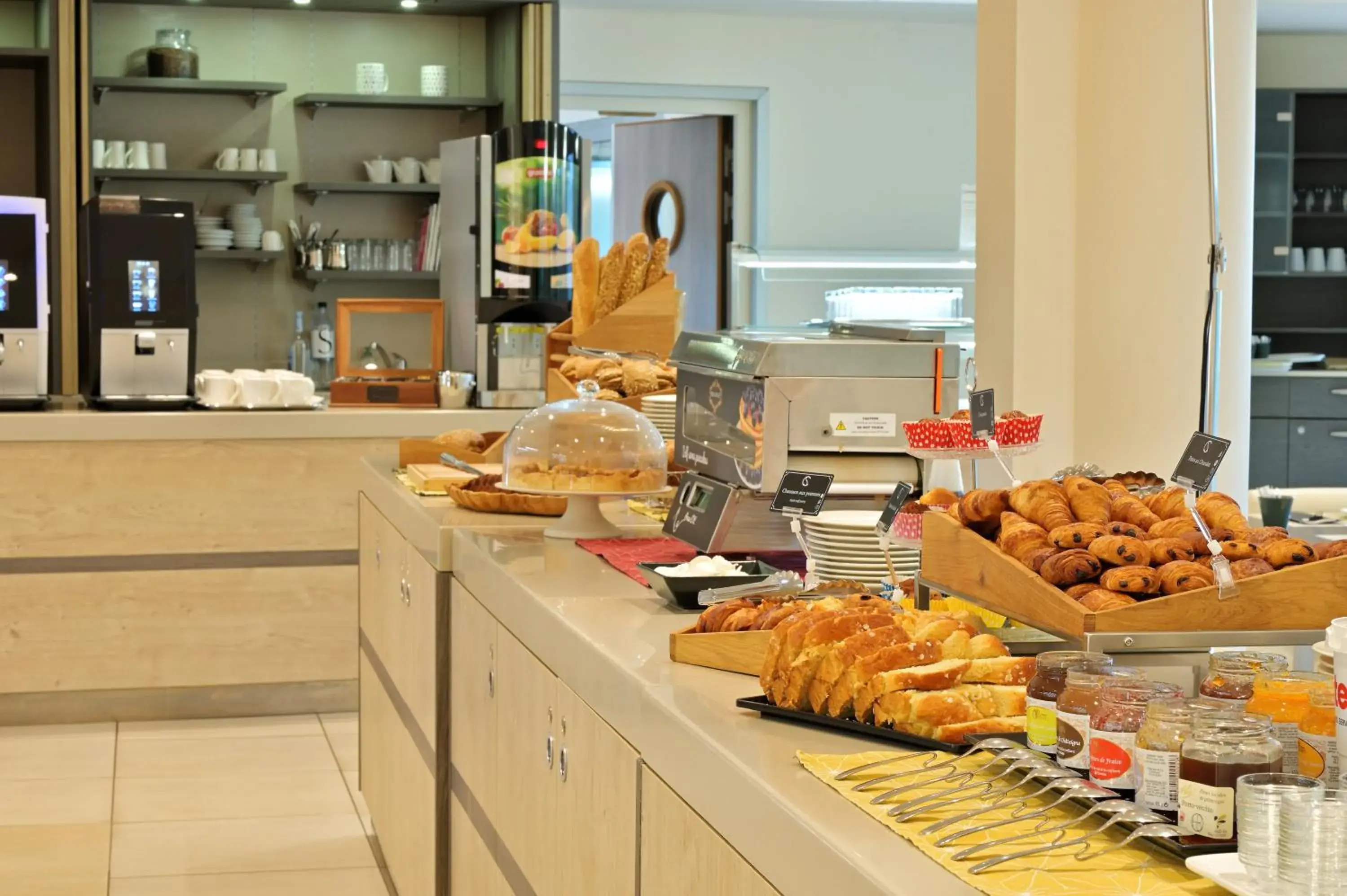 Buffet breakfast in Hotel Costa Salina