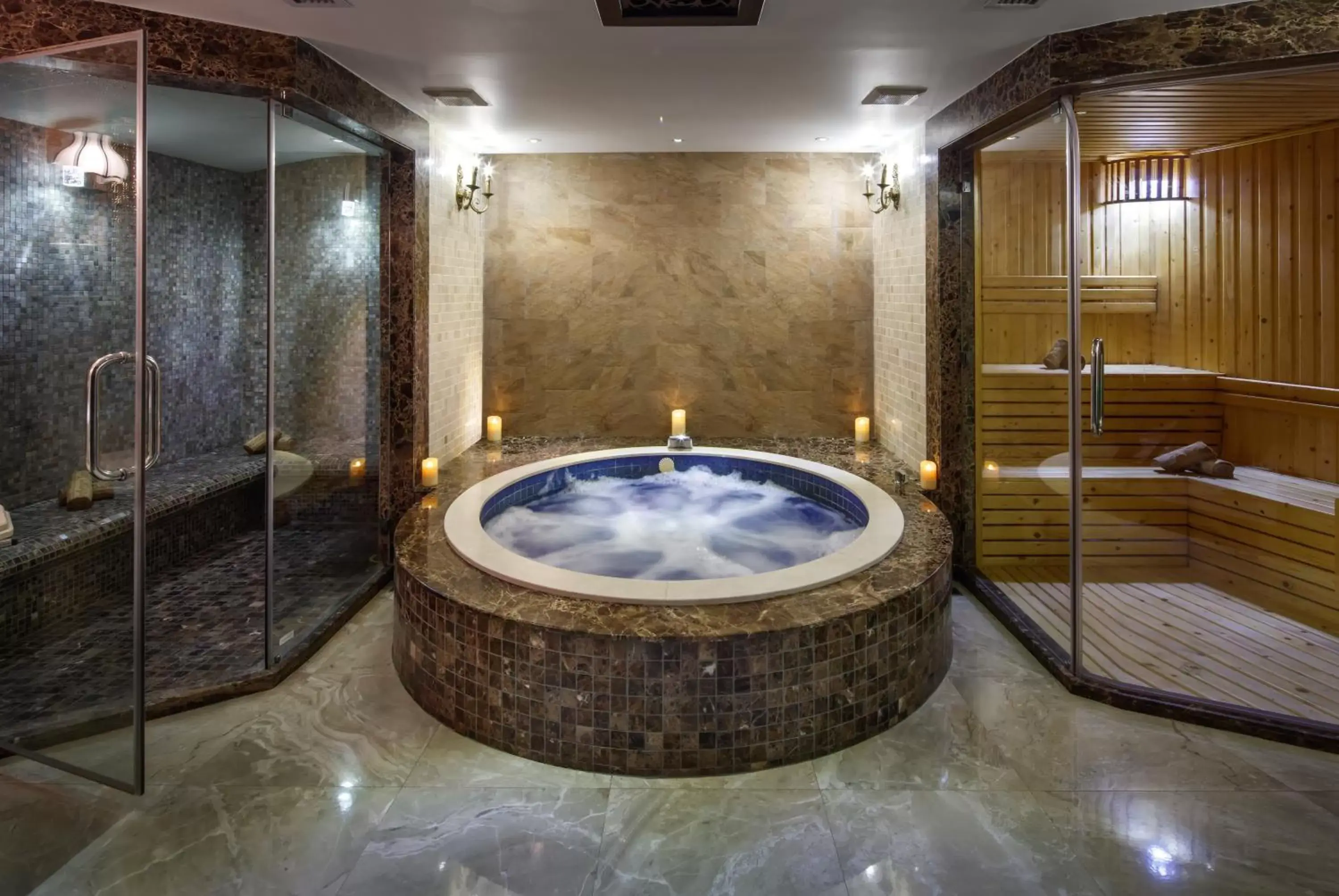 Spa and wellness centre/facilities in Paradise Suites Hotel
