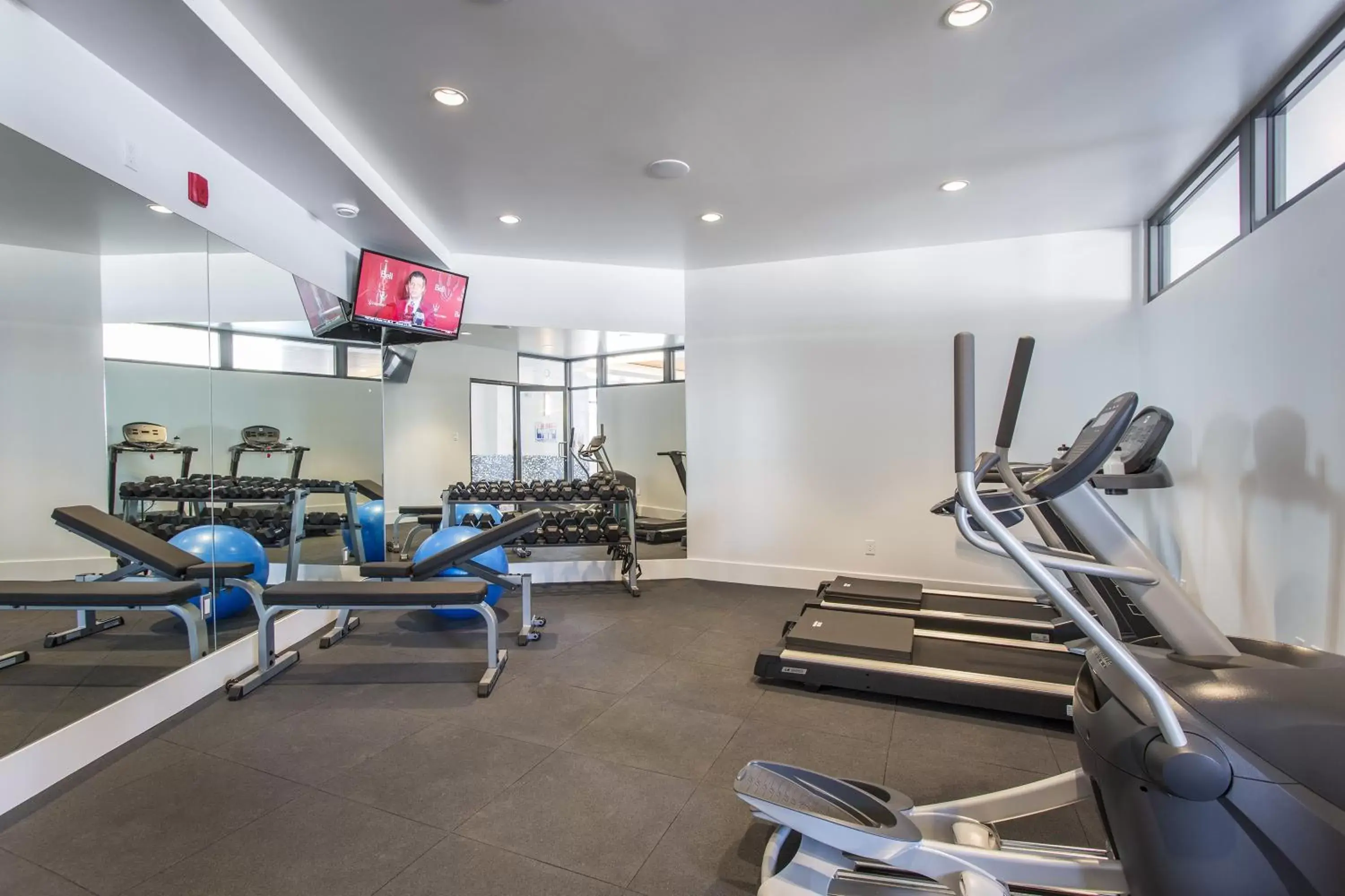 Fitness centre/facilities, Fitness Center/Facilities in Qualicum Beach Inn