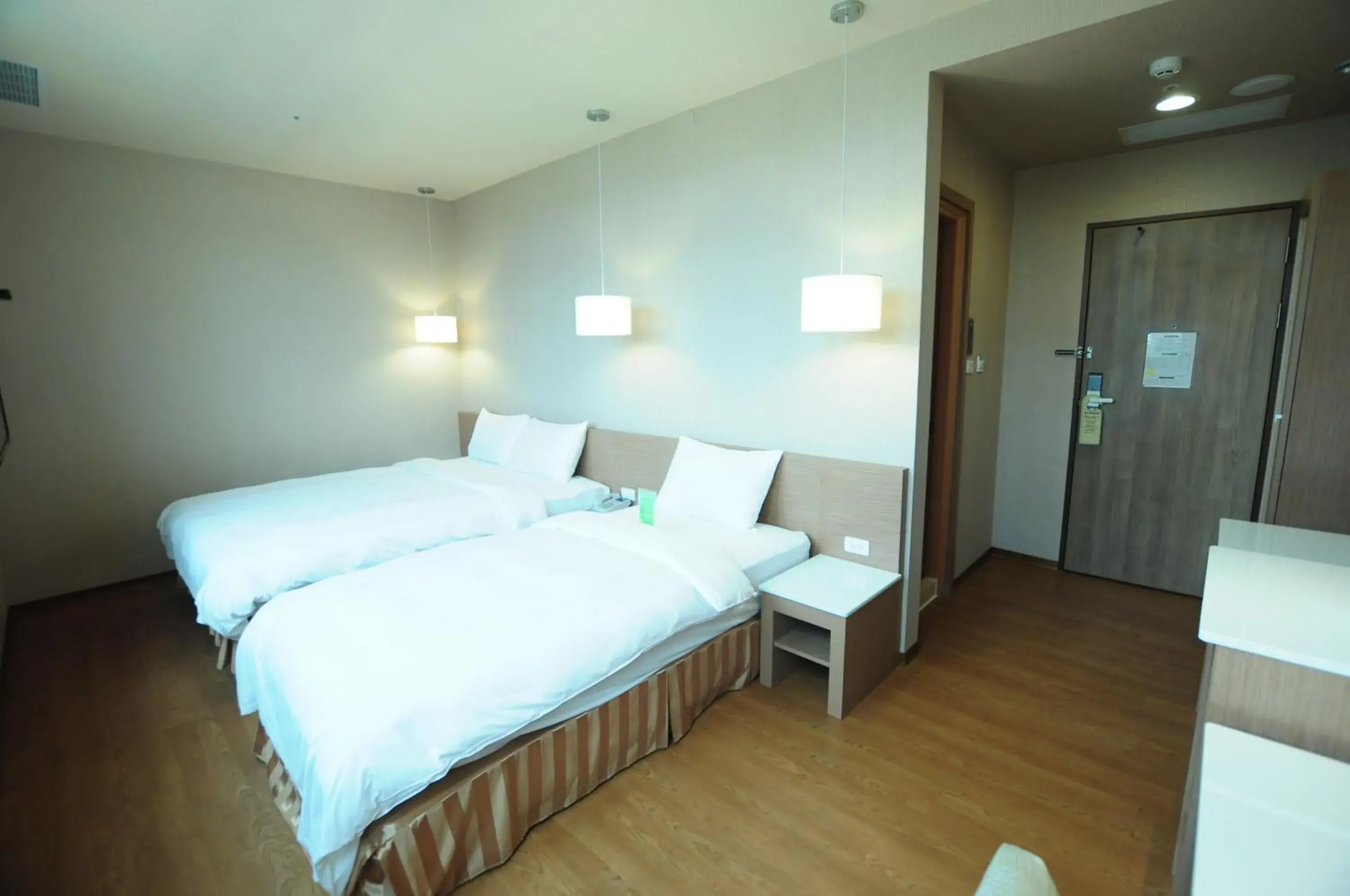 Exquisite Triple Room in Kindness Hotel - Kaohsiung Main Station