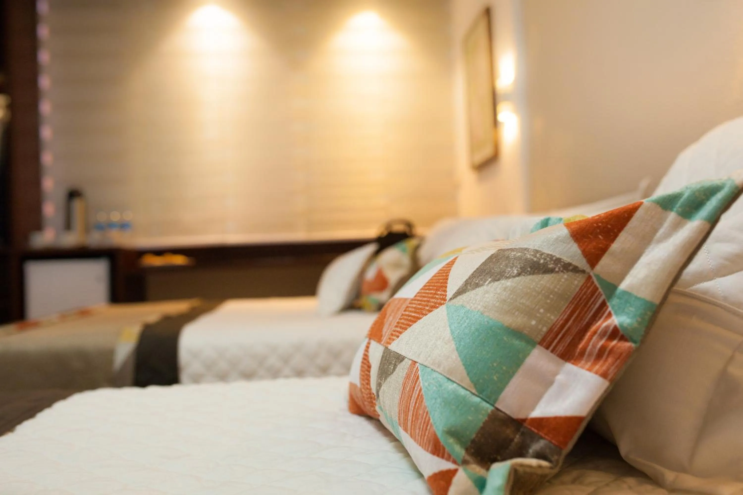 Decorative detail, Bed in Hotel Cortez