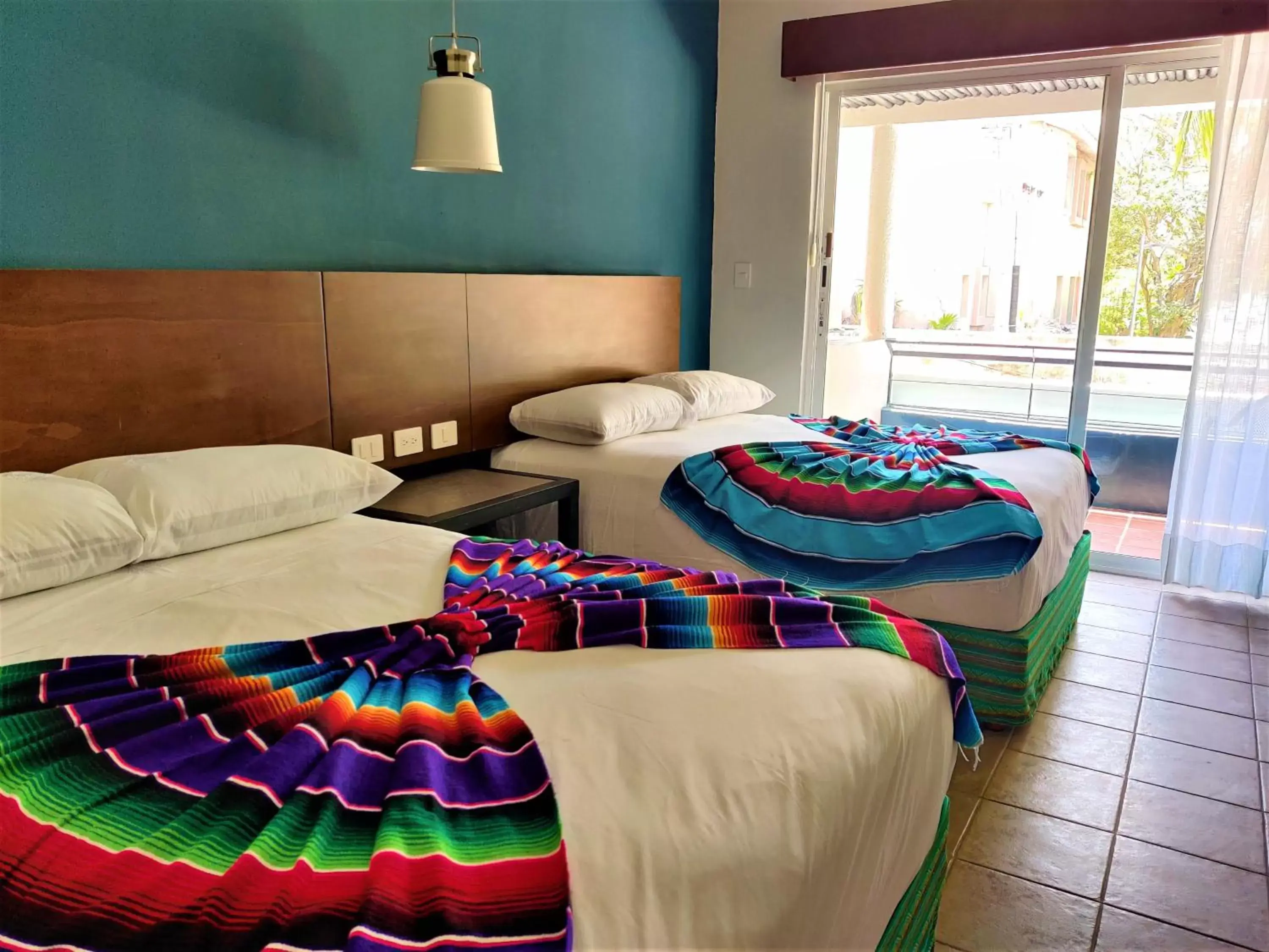 Bed in Hotel Mariachi by Kavia 5th Av