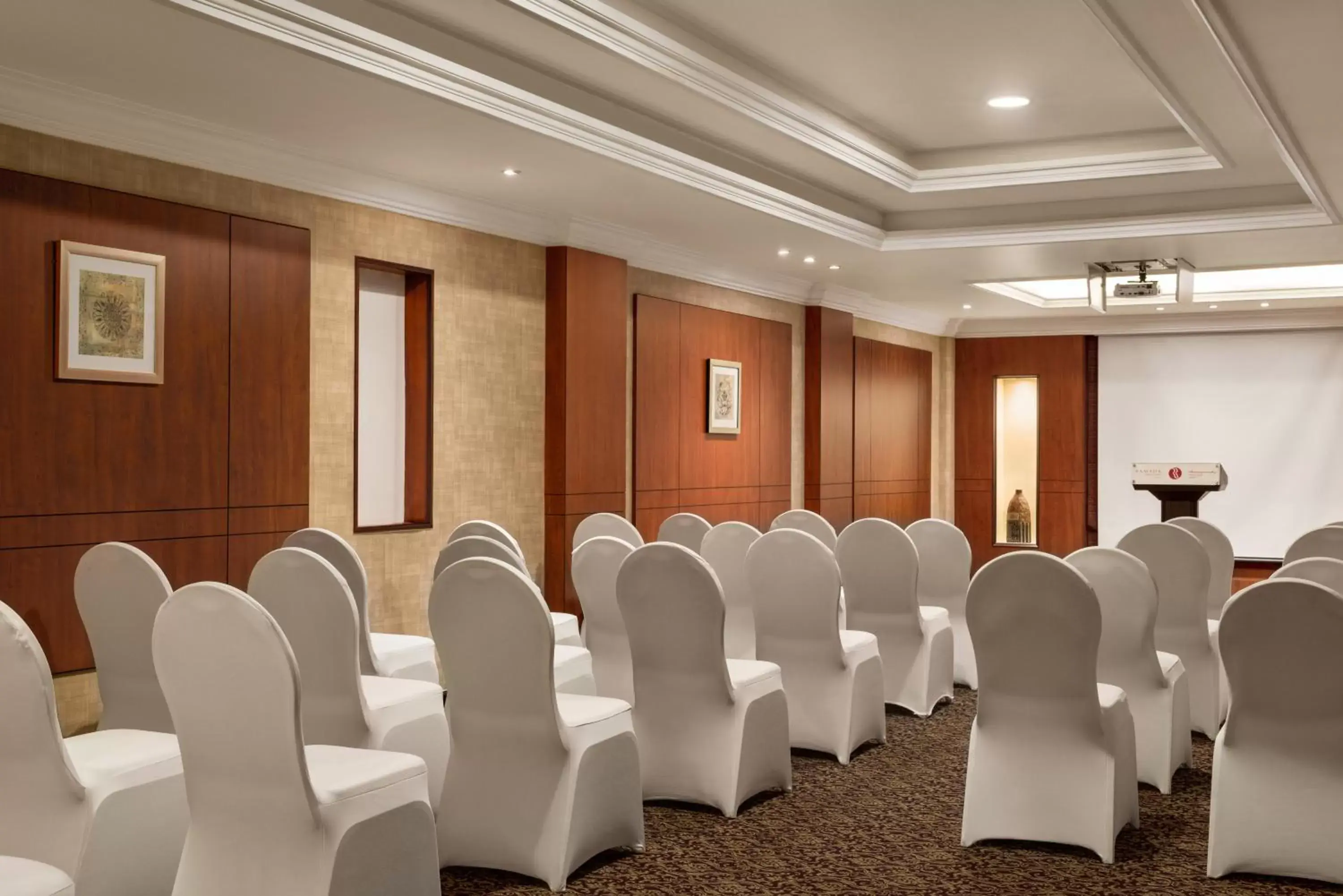 Meeting/conference room in Ramada by Wyndham Dammam Khaleej Road