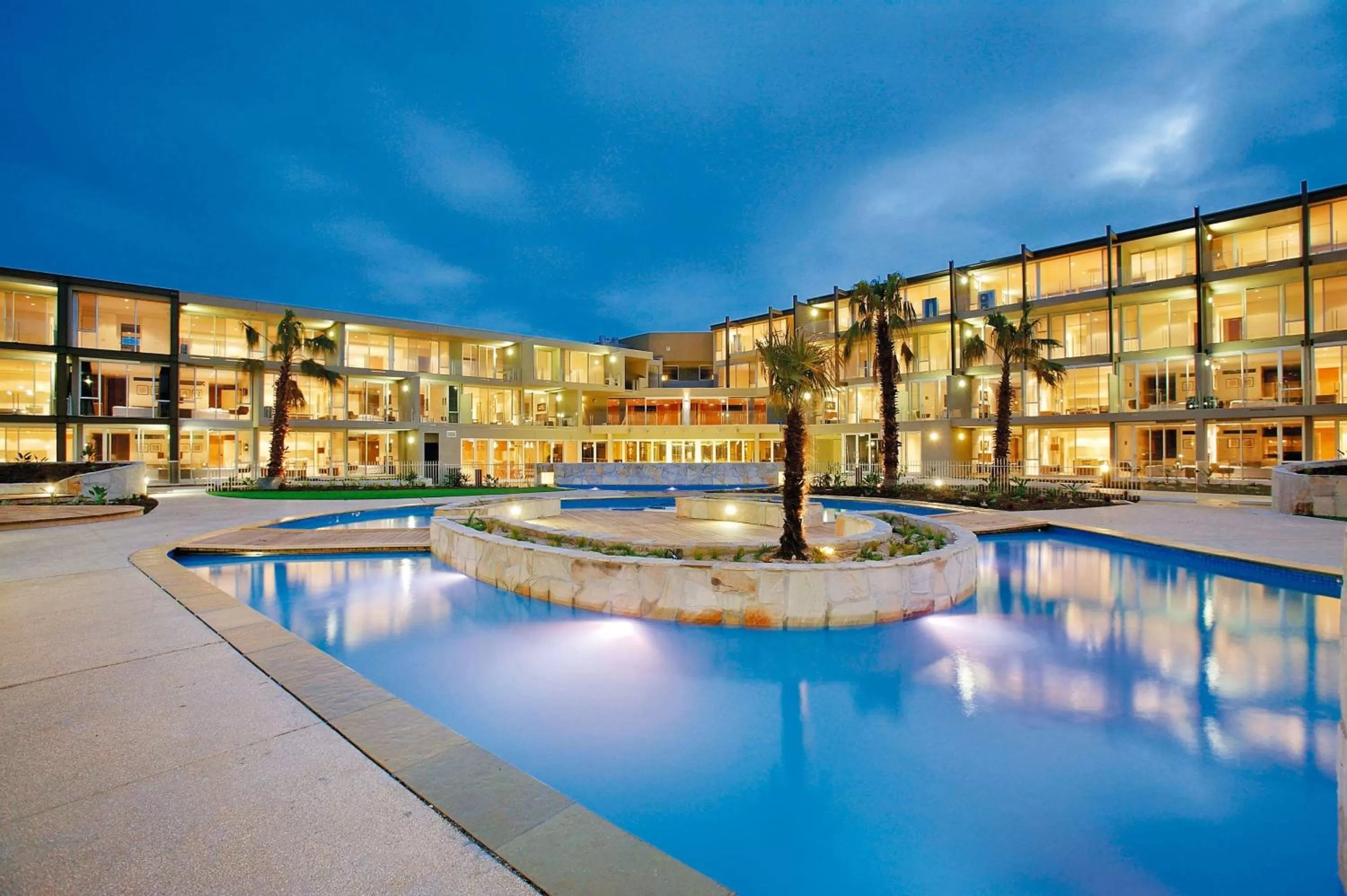 Night in Wyndham Resort Torquay