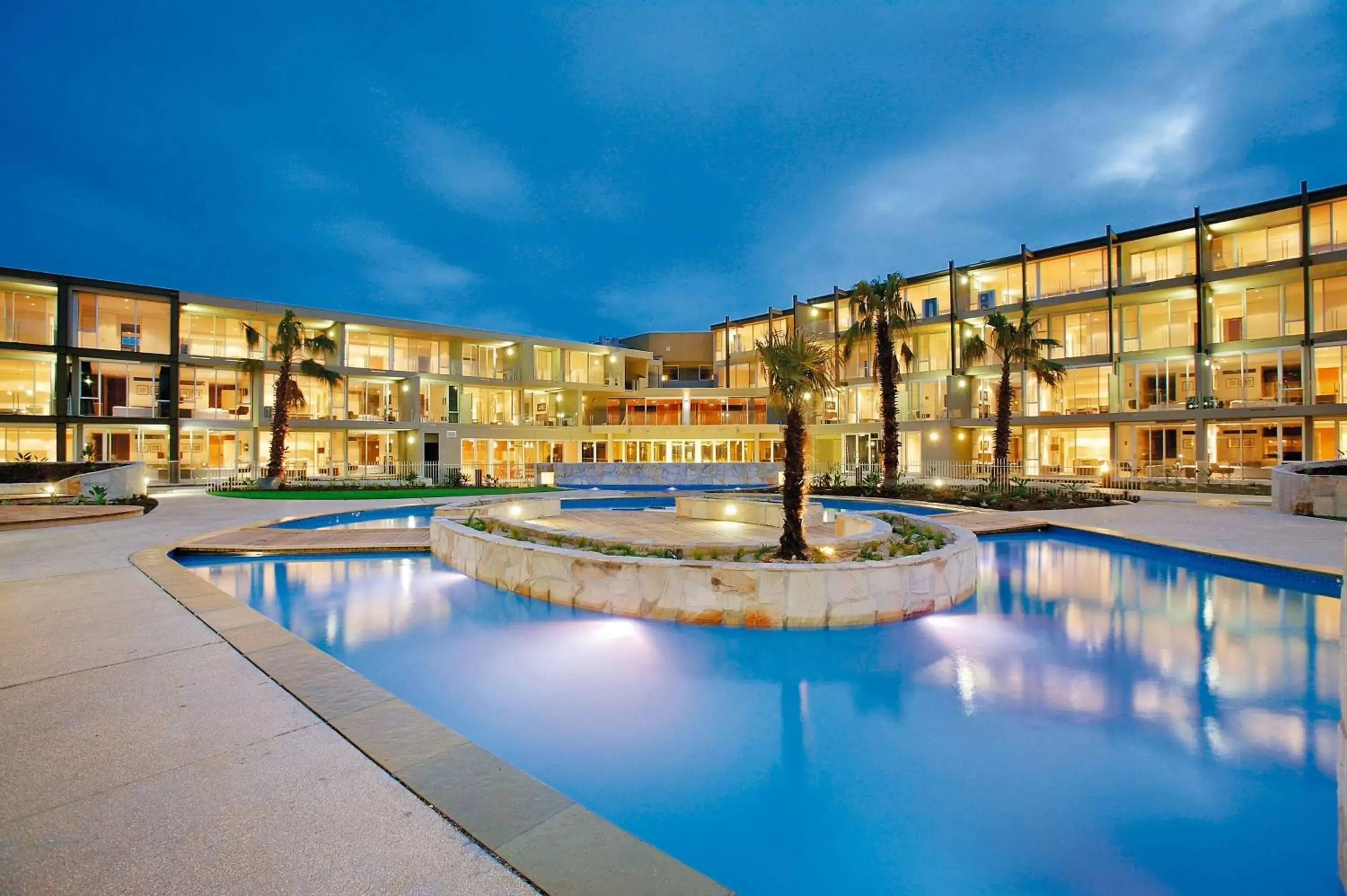 Night in Wyndham Resort Torquay Night in Wyndham Resort Torquay