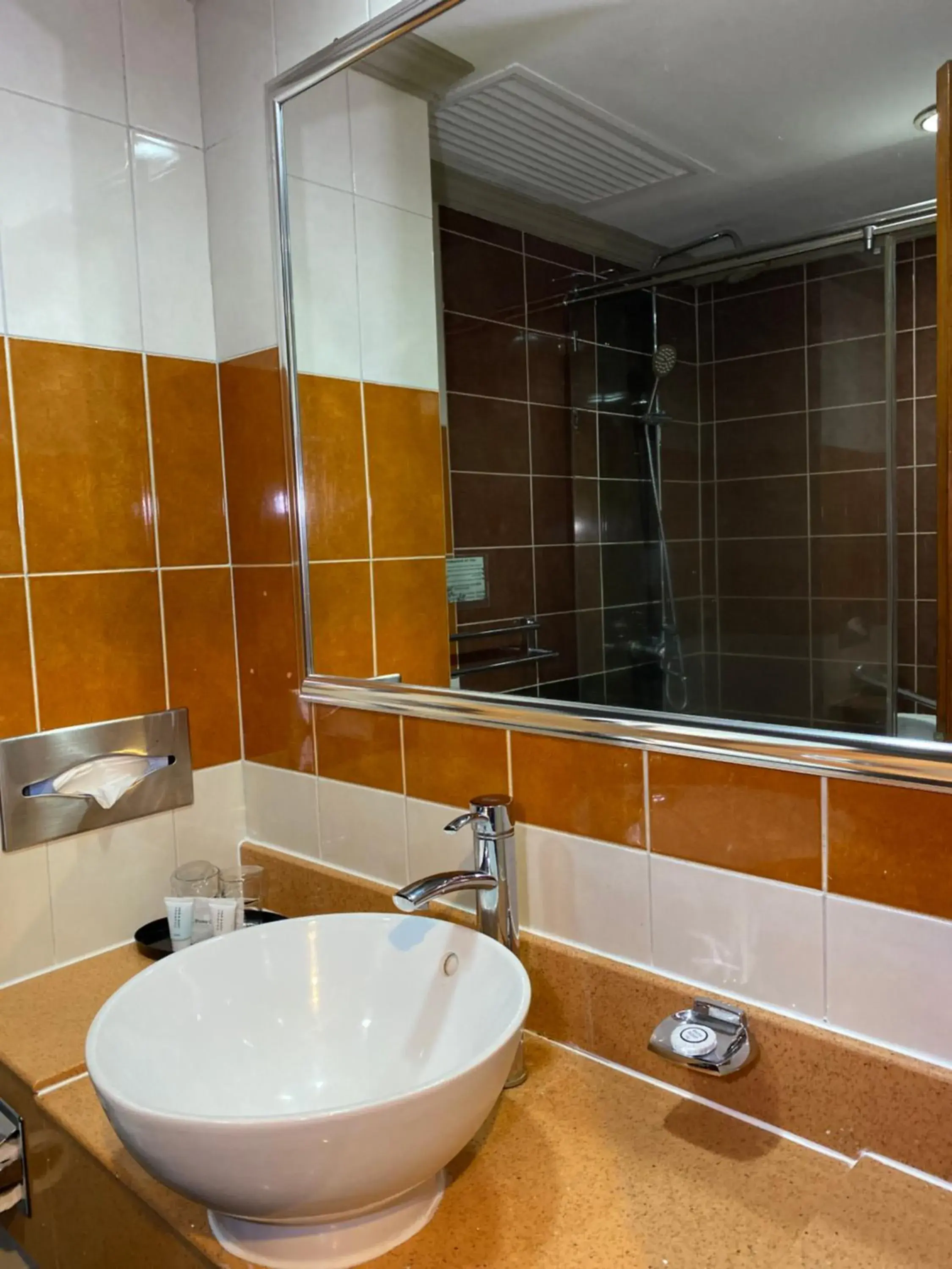 Bathroom in Hotel Sandakan