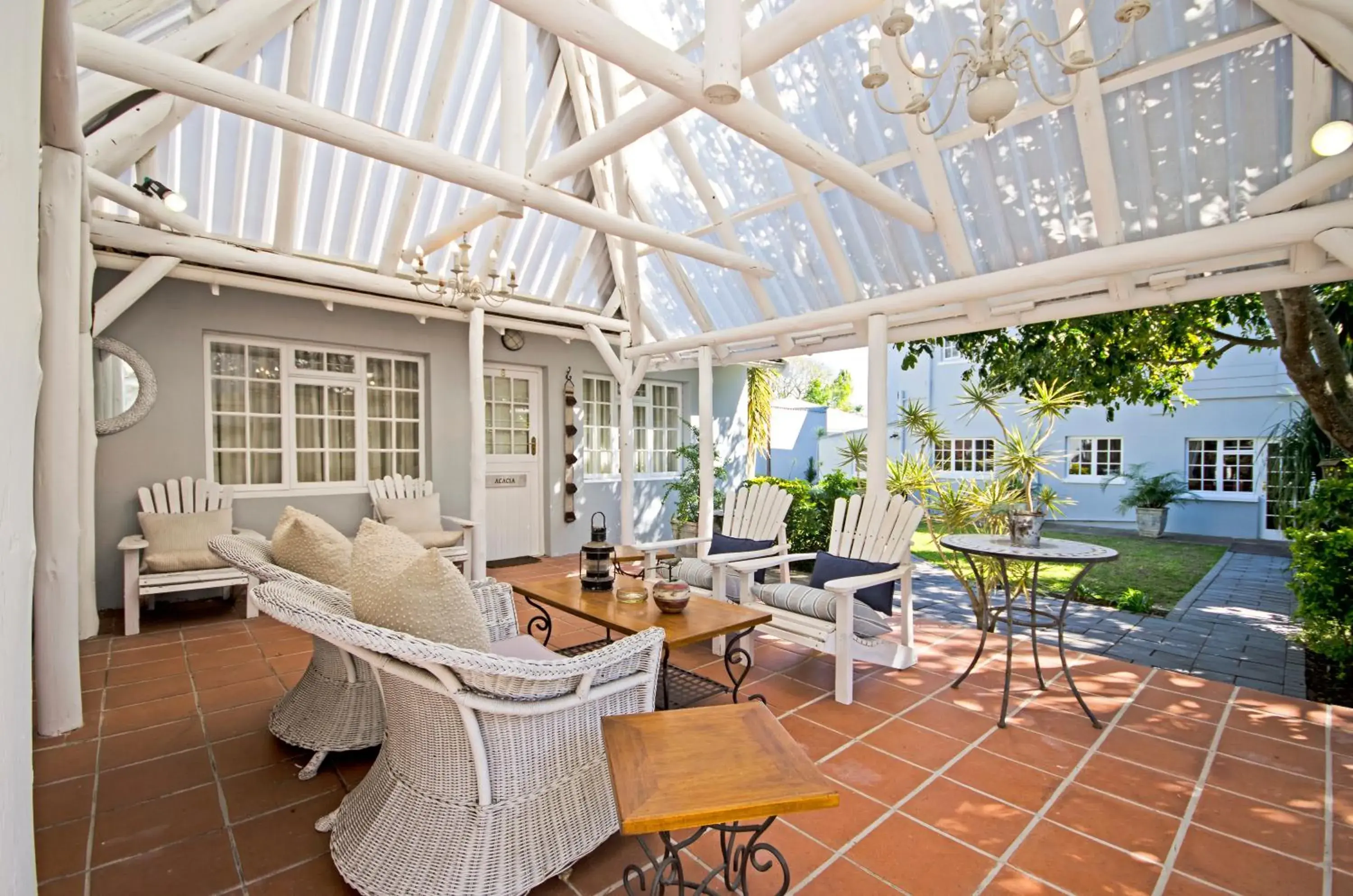 Patio in Lodge on Main Guest House and Conference Centre