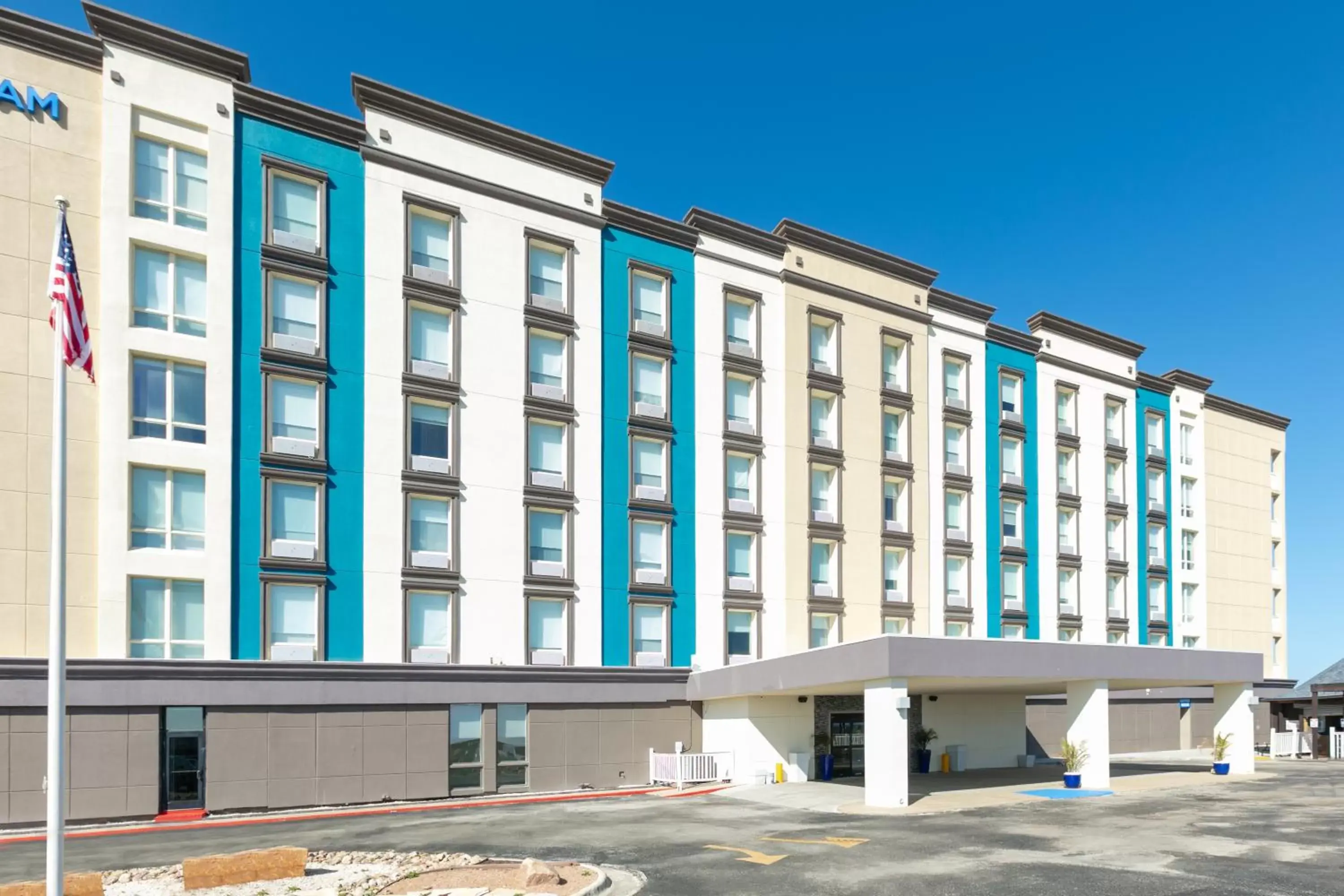 Property building in Wyndham Corpus Christi Resort North Padre Island Property building in Wyndham Corpus Christi Resort North Padre Island