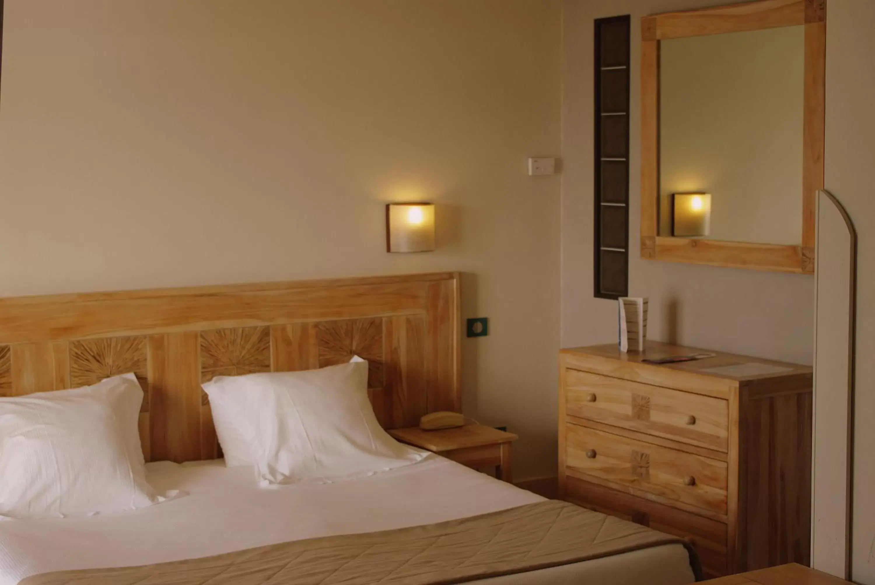 Double or Twin Room with Countryside View in Hôtel Campo Dell'oro Double or Twin Room with Countryside View in Hôtel Campo Dell'oro