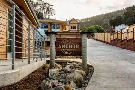 Property Building in Anchor Inn Pacifica