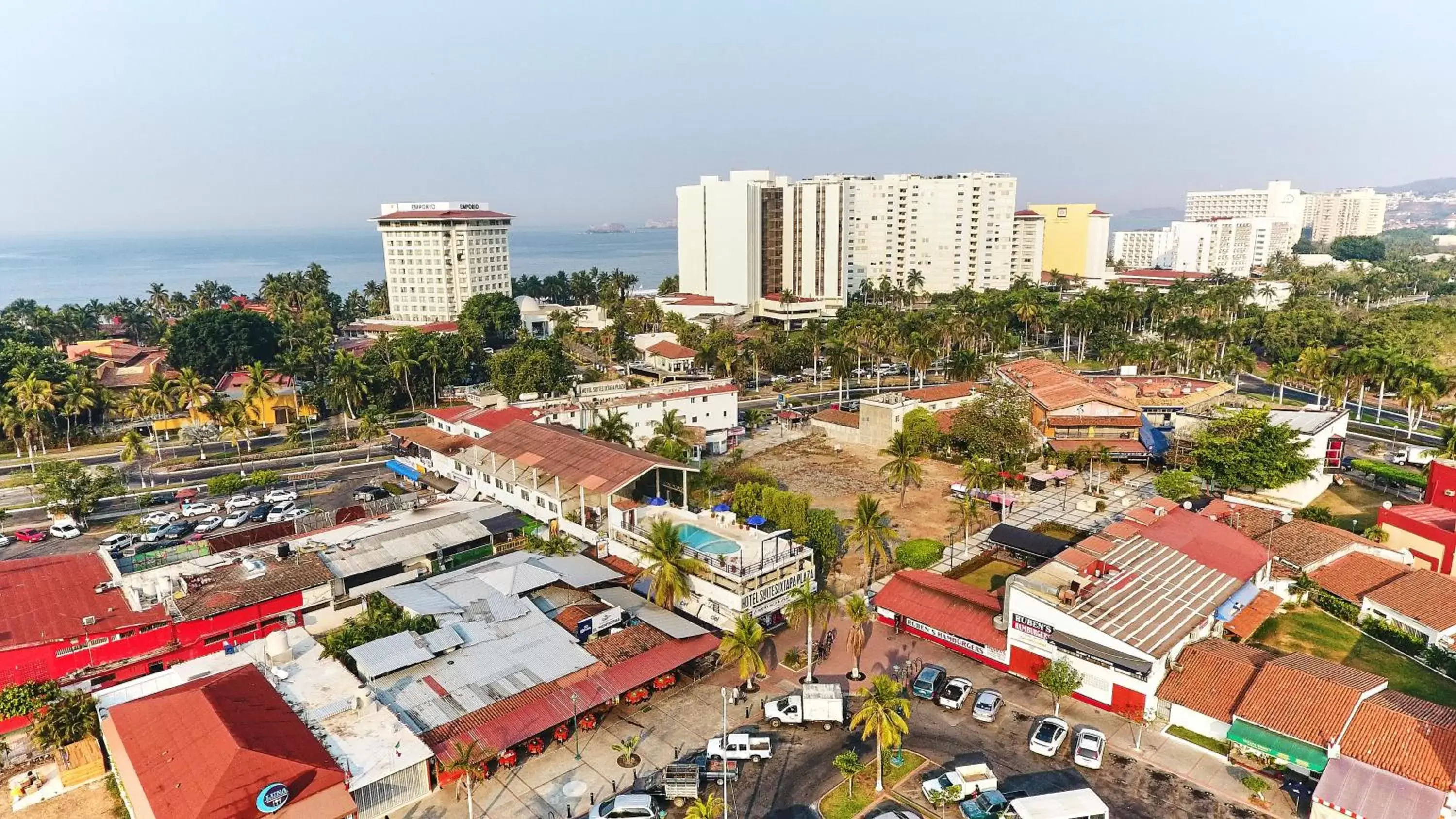 Bird's eye view, Bird's-eye View in Hotel Suites Ixtapa Plaza