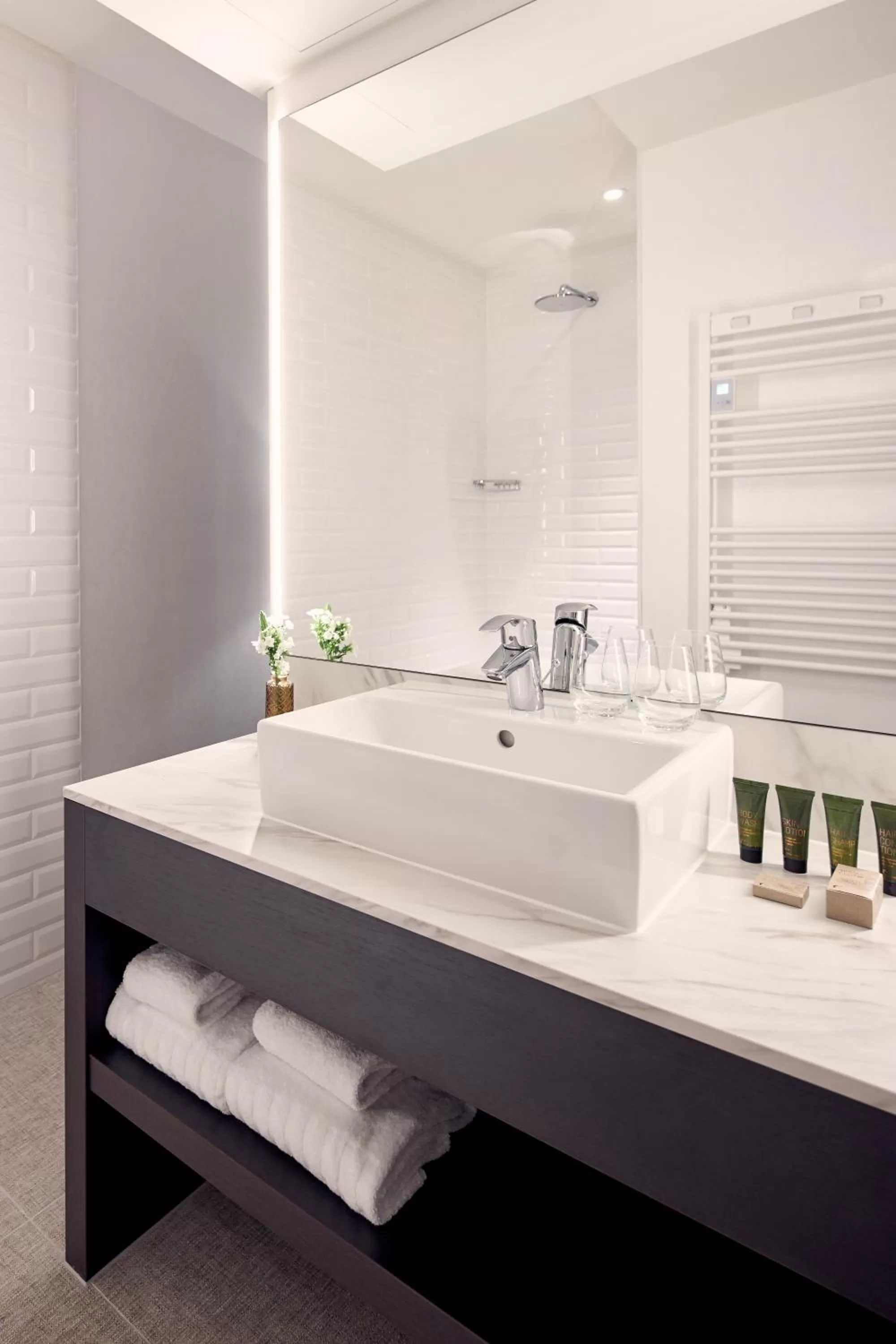 Bathroom in Van der Valk Hotel Mechelen