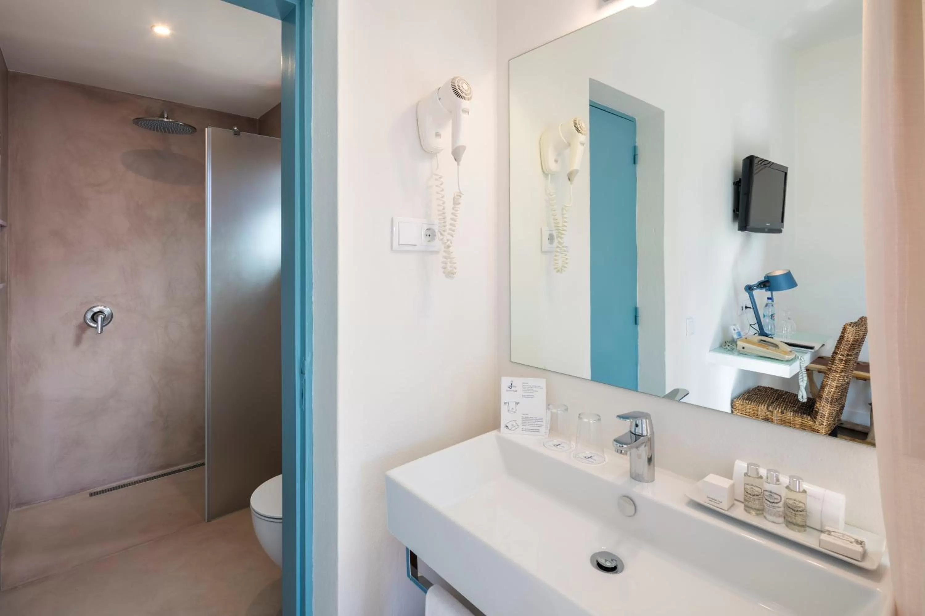 Bathroom in Costa d'Oiro Ambiance Village