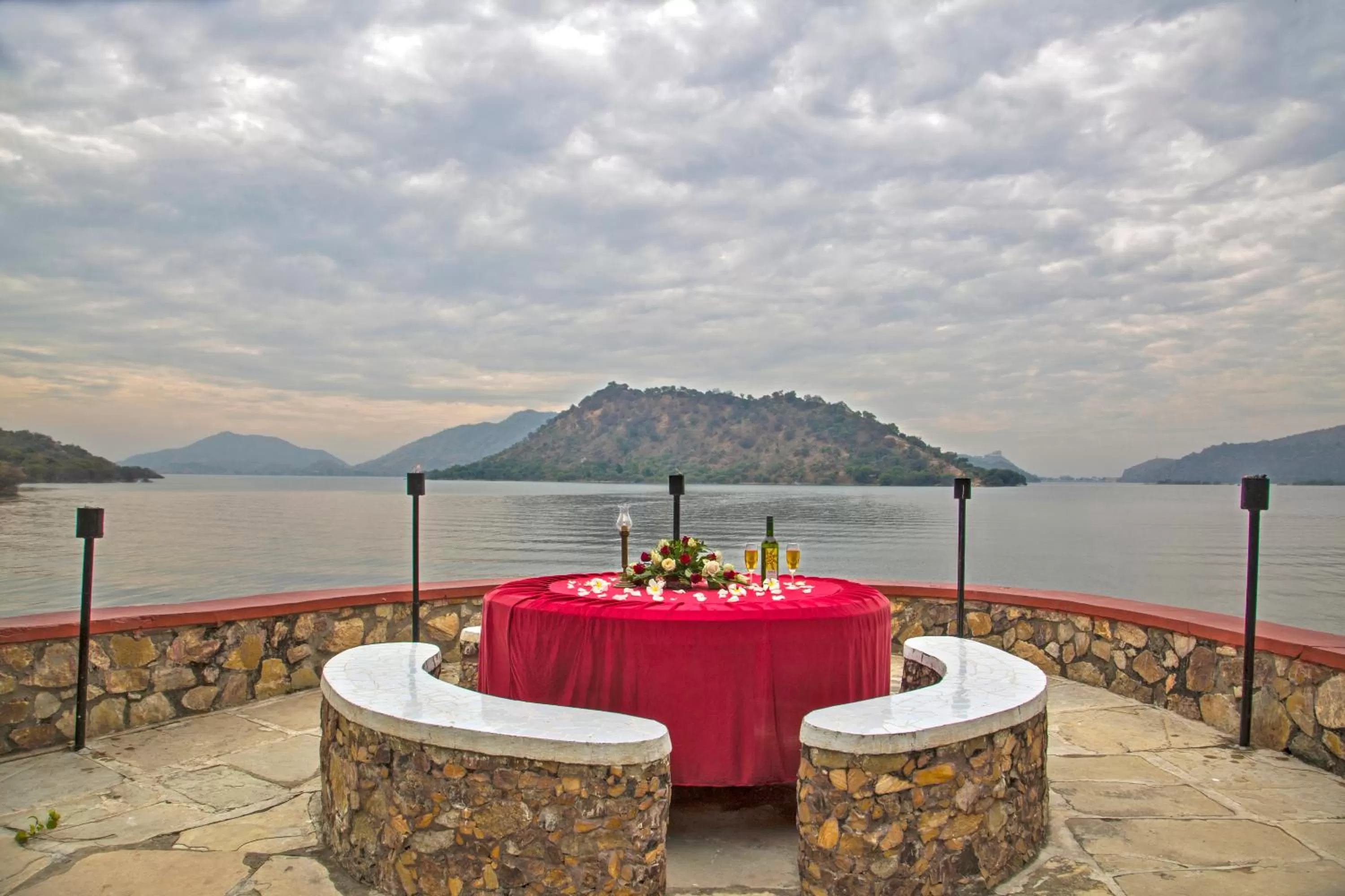 Activities in Jaisamand Island Resort