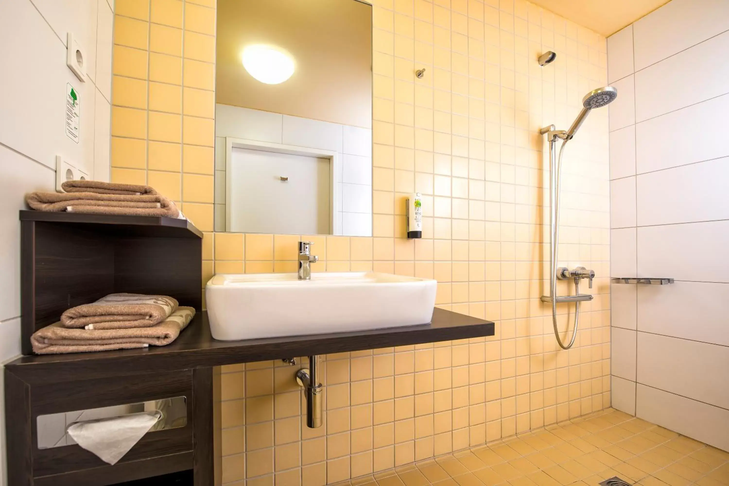 Shower, Bathroom in Hotel Grenzfall