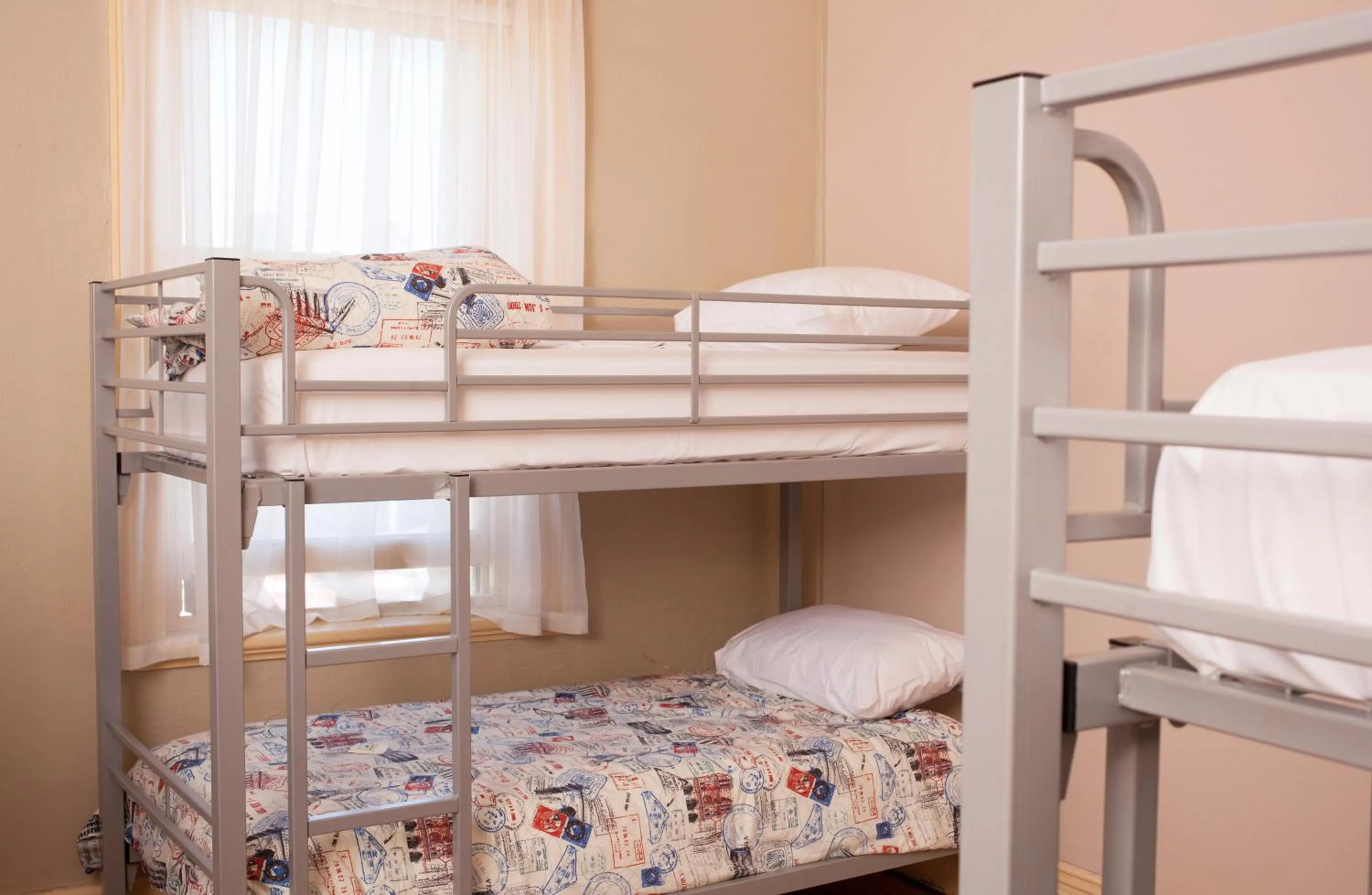 Bed in The Cally Hotel