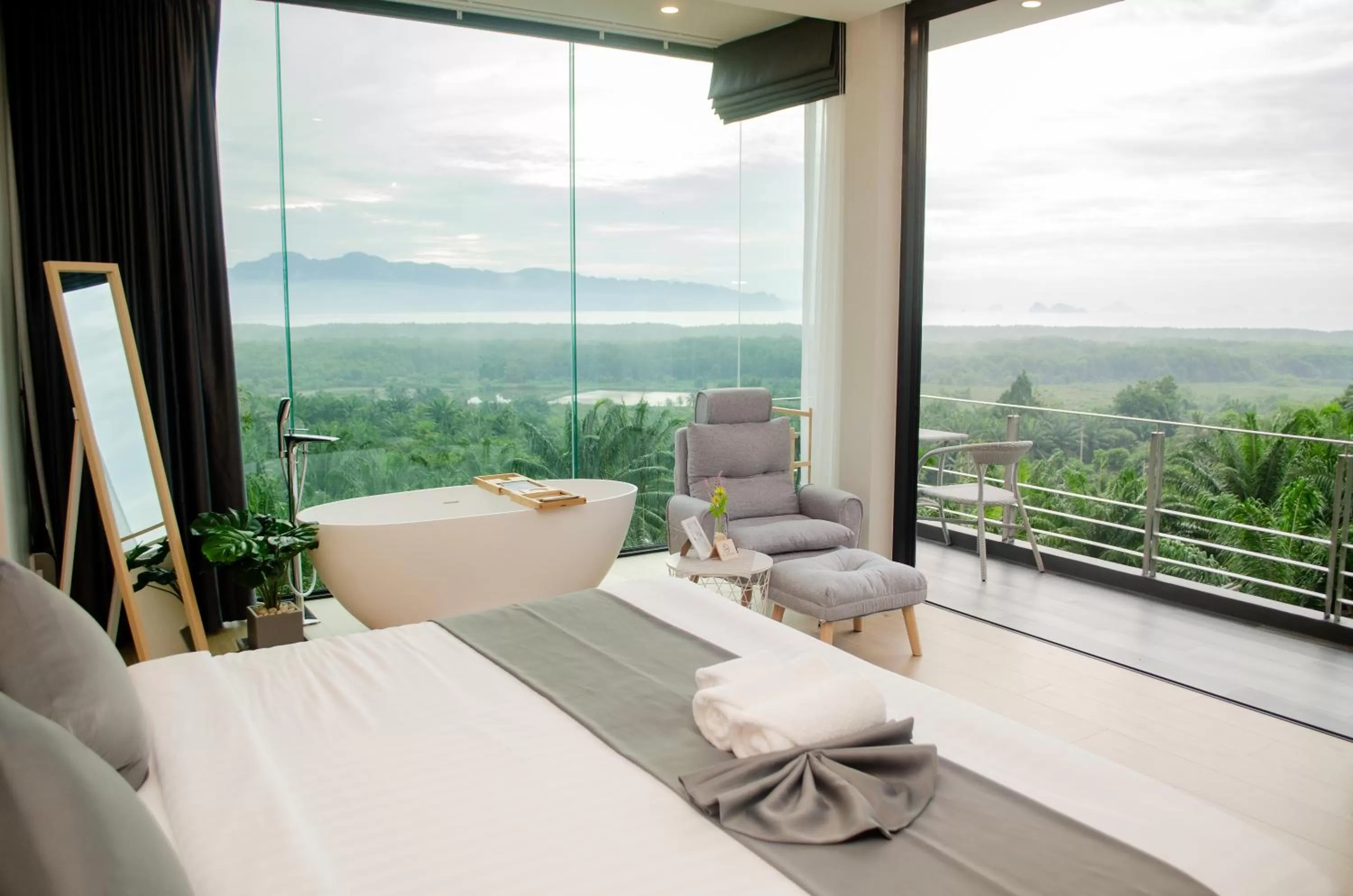 Ao Luek Panoramic Pool-SHA Plus