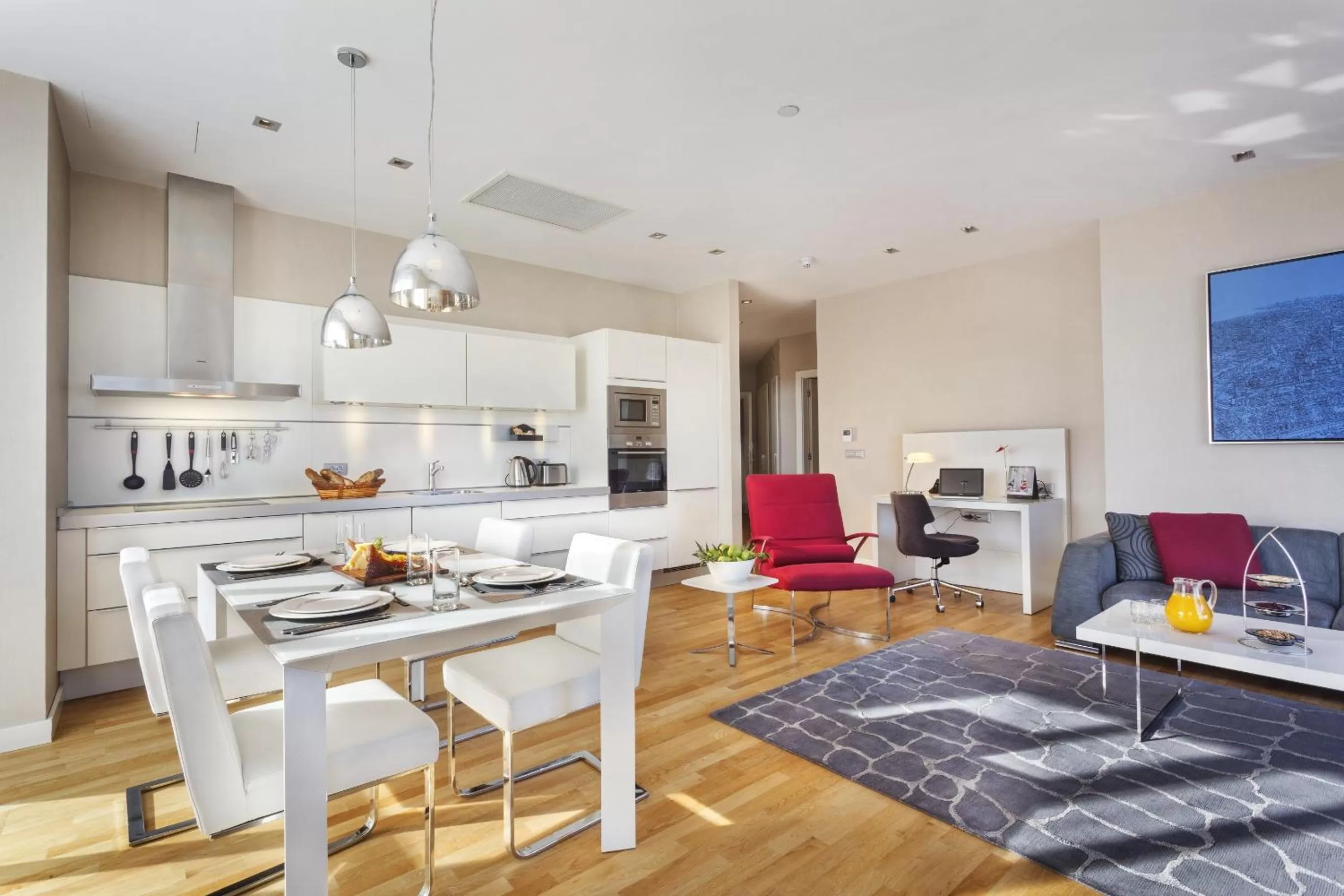 Kitchen or kitchenette in Fraser Place Anthill Istanbul