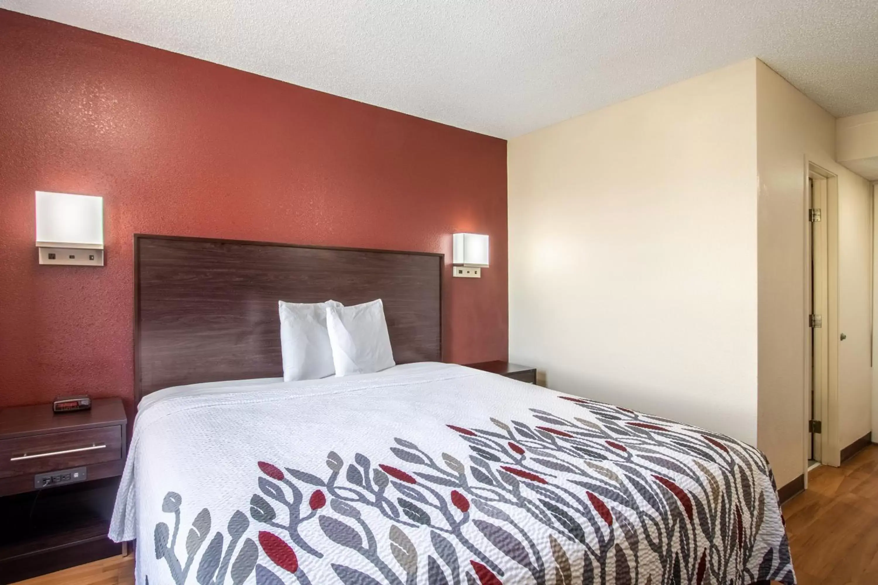Bedroom, Room Photo in Red Roof Inn El Paso West