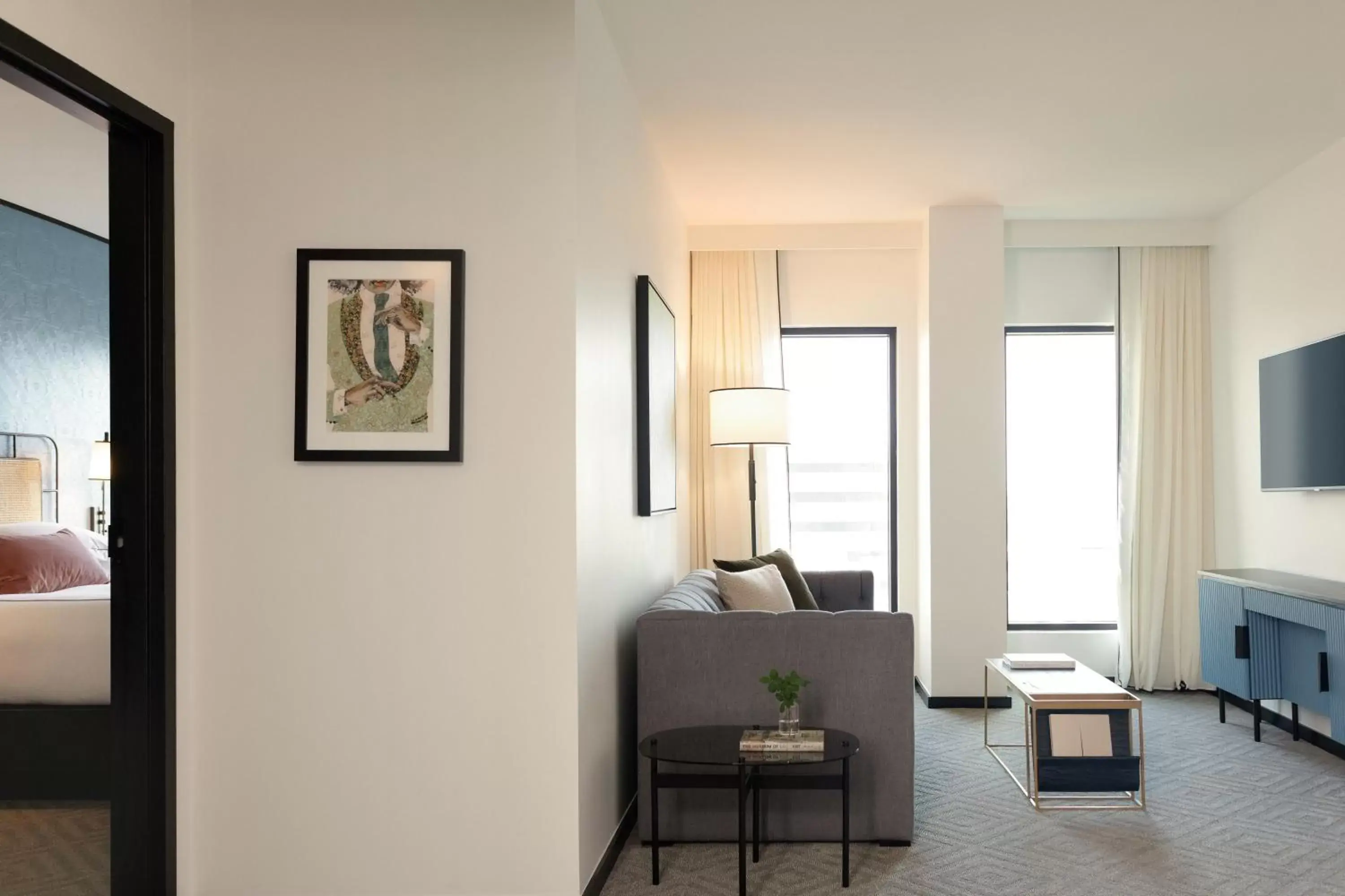 Bedroom, Seating Area in Kimpton Hotel Fontenot, an IHG Hotel