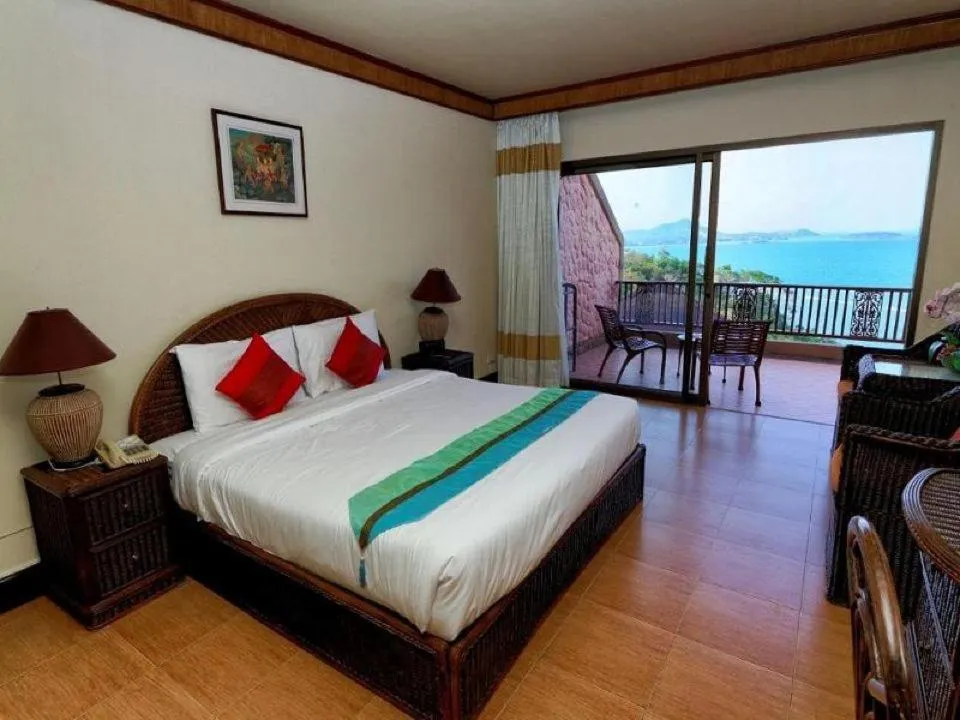 Bed in Samui Bayview Resort & Spa - SHA Plus
