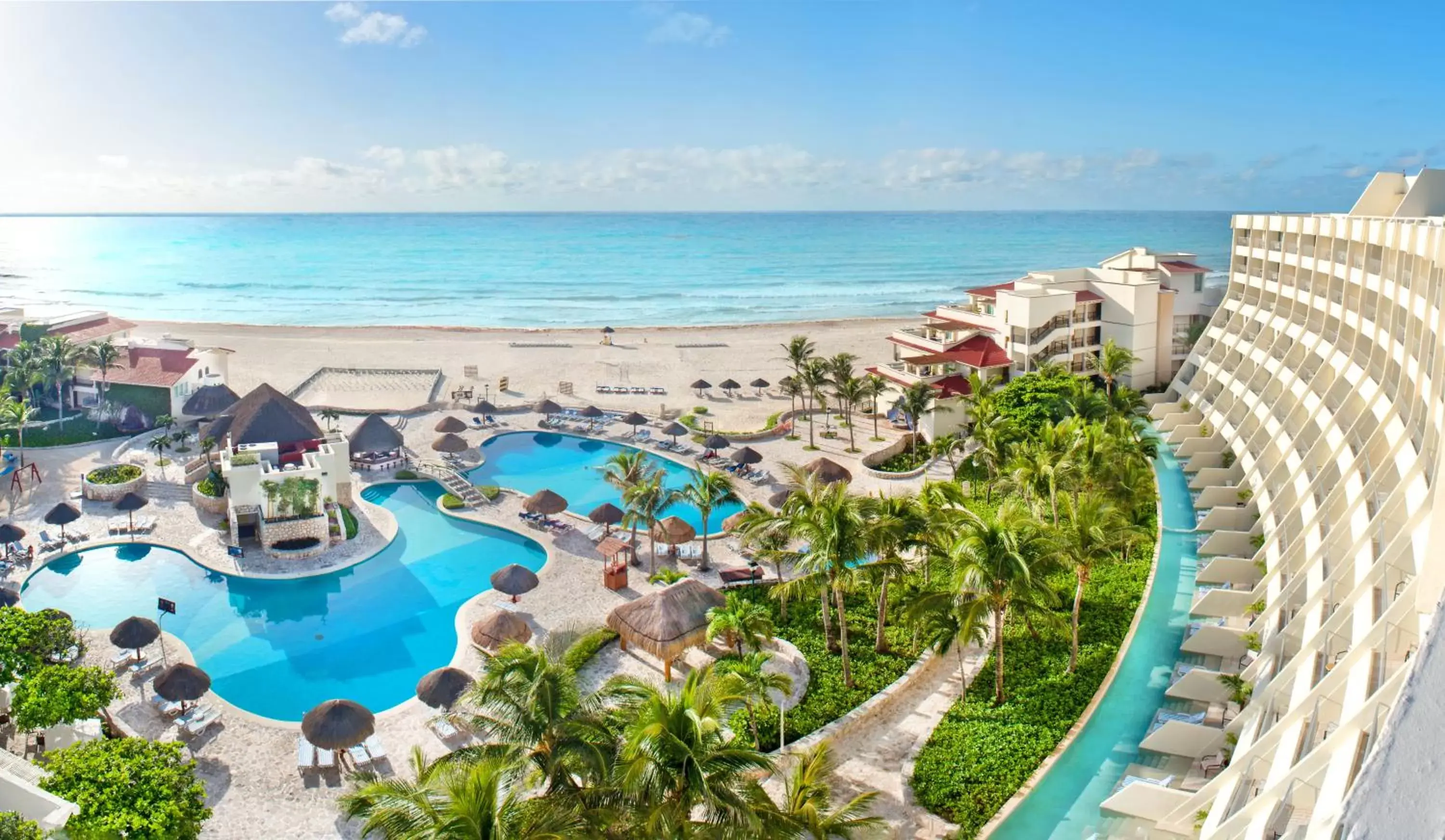 Off site, Pool View in Grand Park Royal Cancun