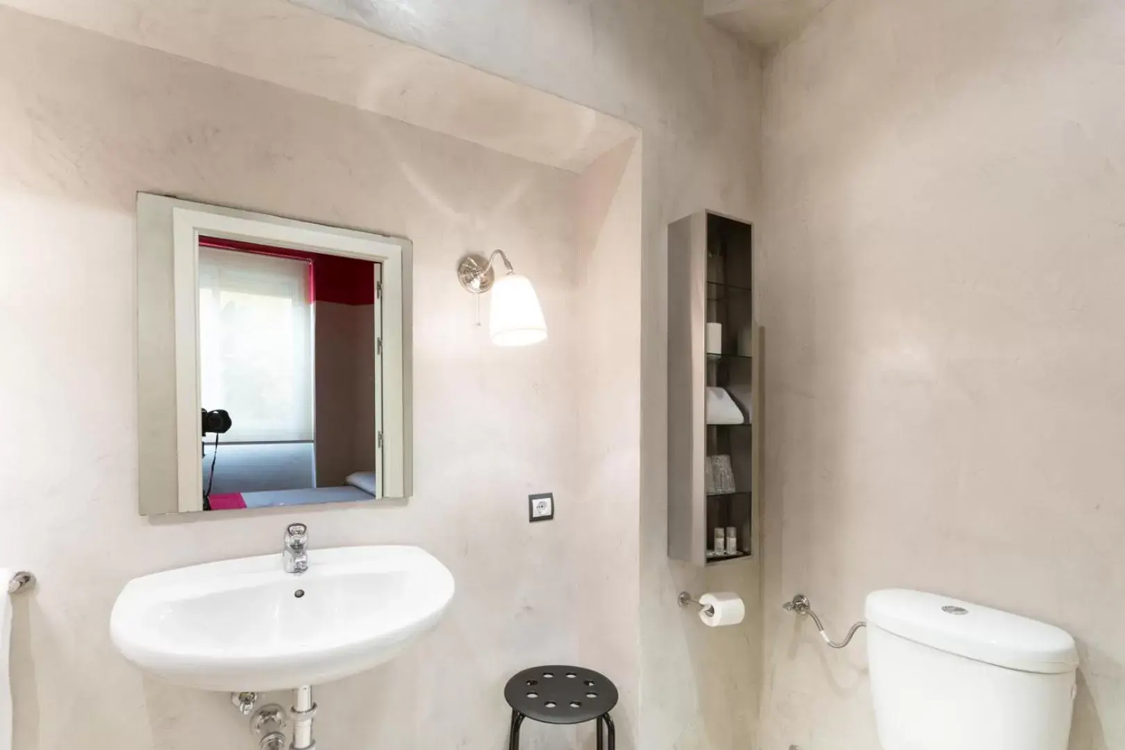 Toilet, Bathroom in Hotel Sevilla