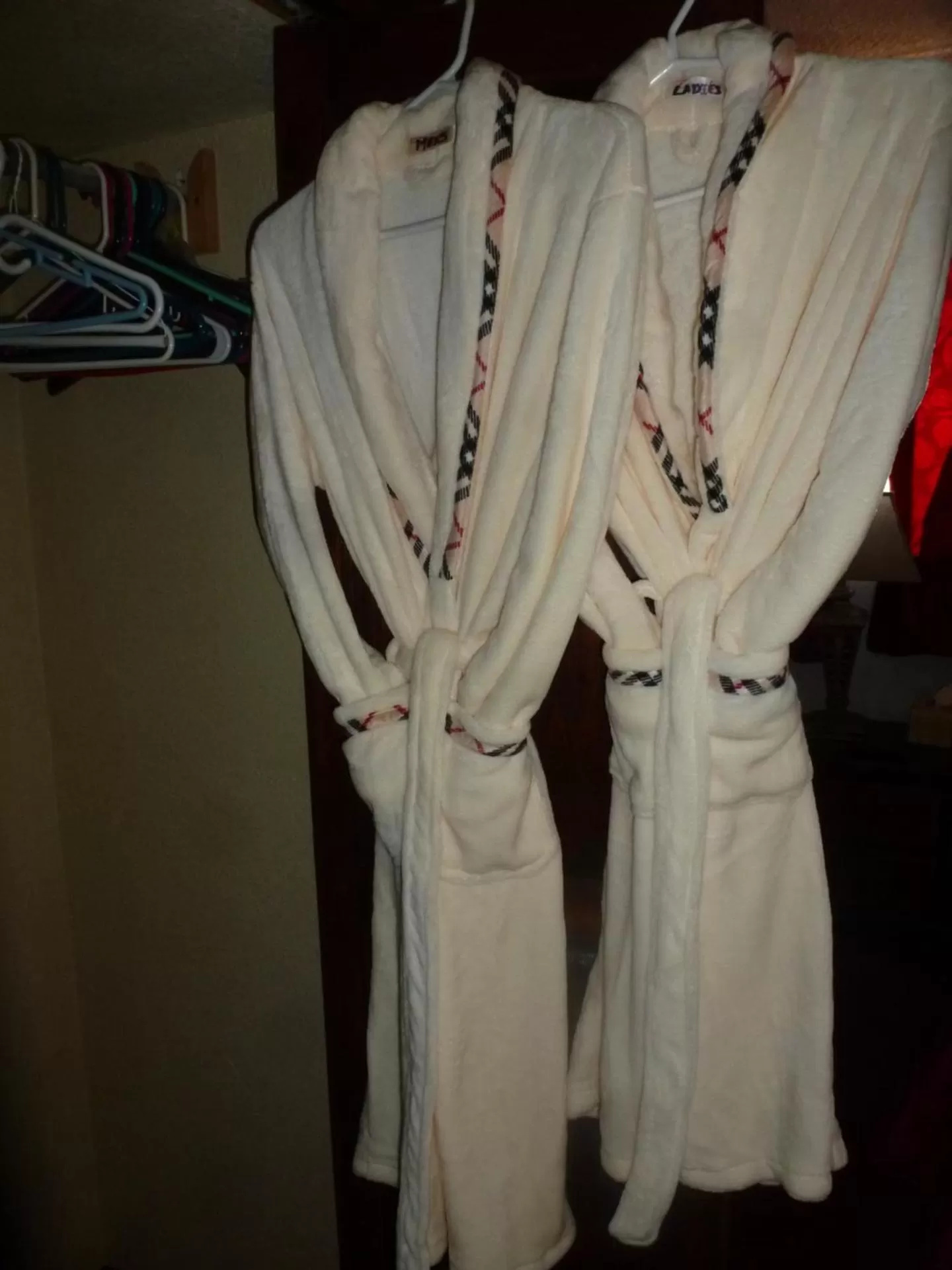 wardrobe in Playa Hermosa Inn at the beach