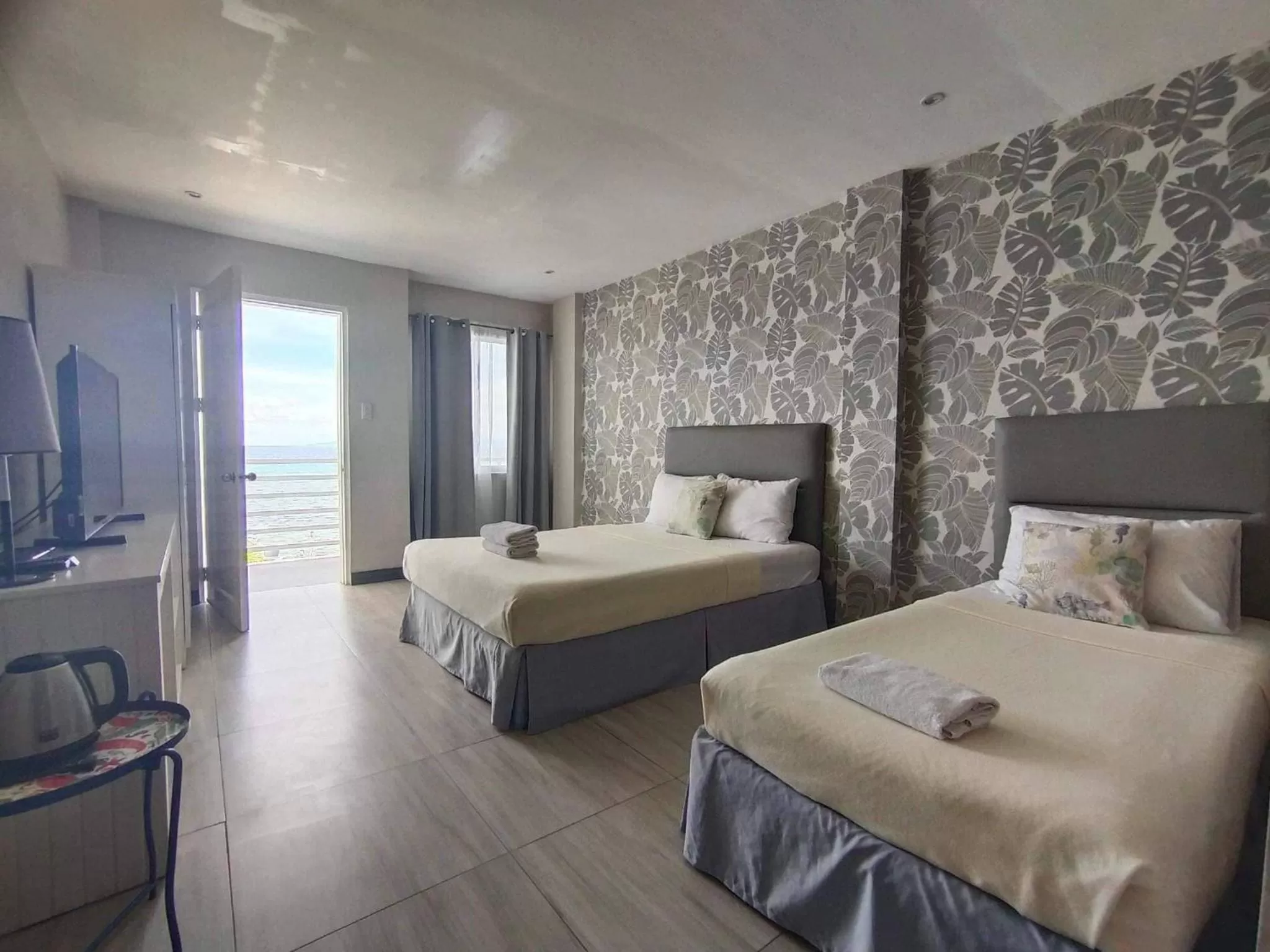 Triple Room in Down South 118 Beach Resort