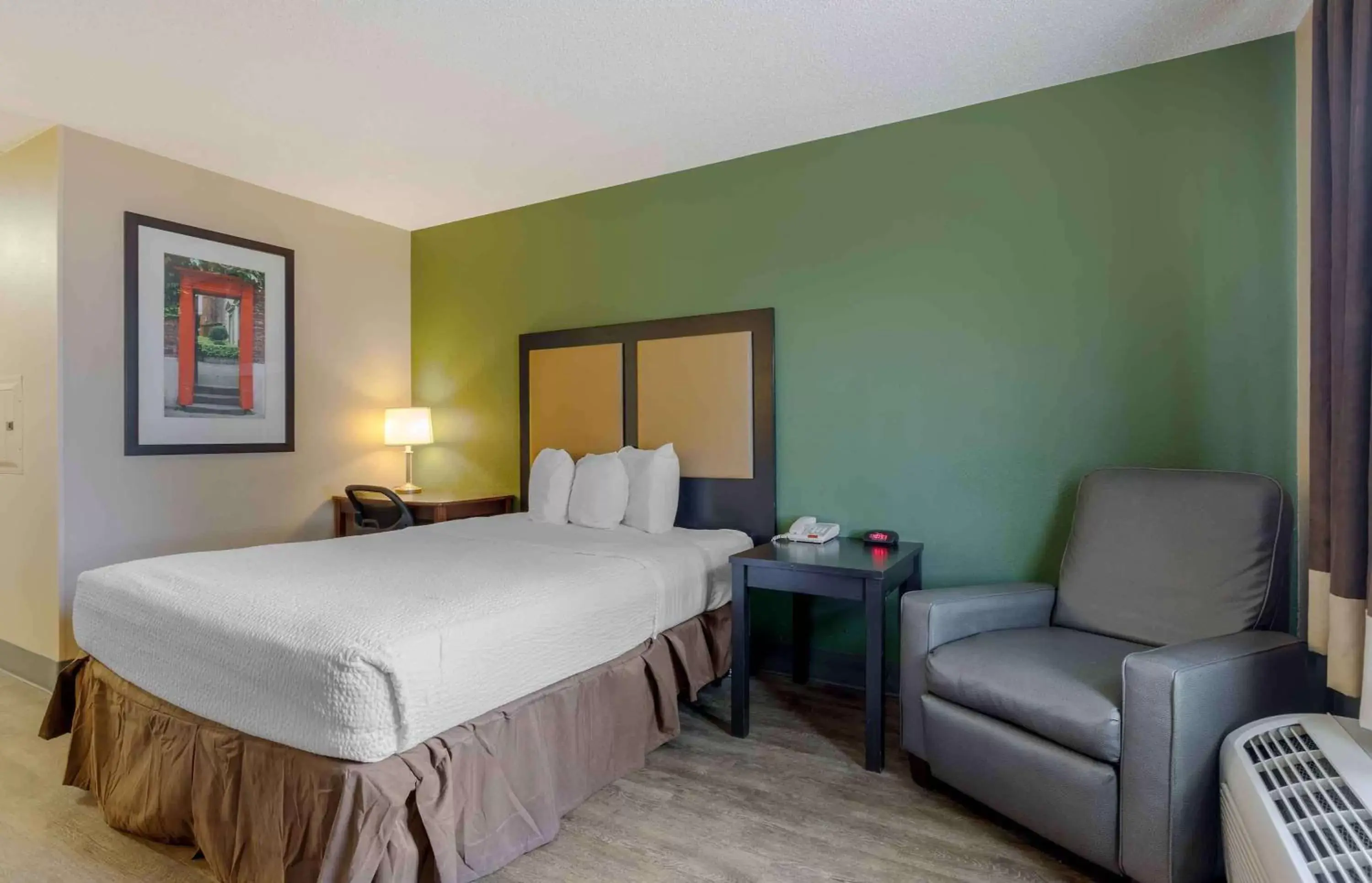 Bedroom, Bed in Extended Stay America Suites - Lubbock - Southwest