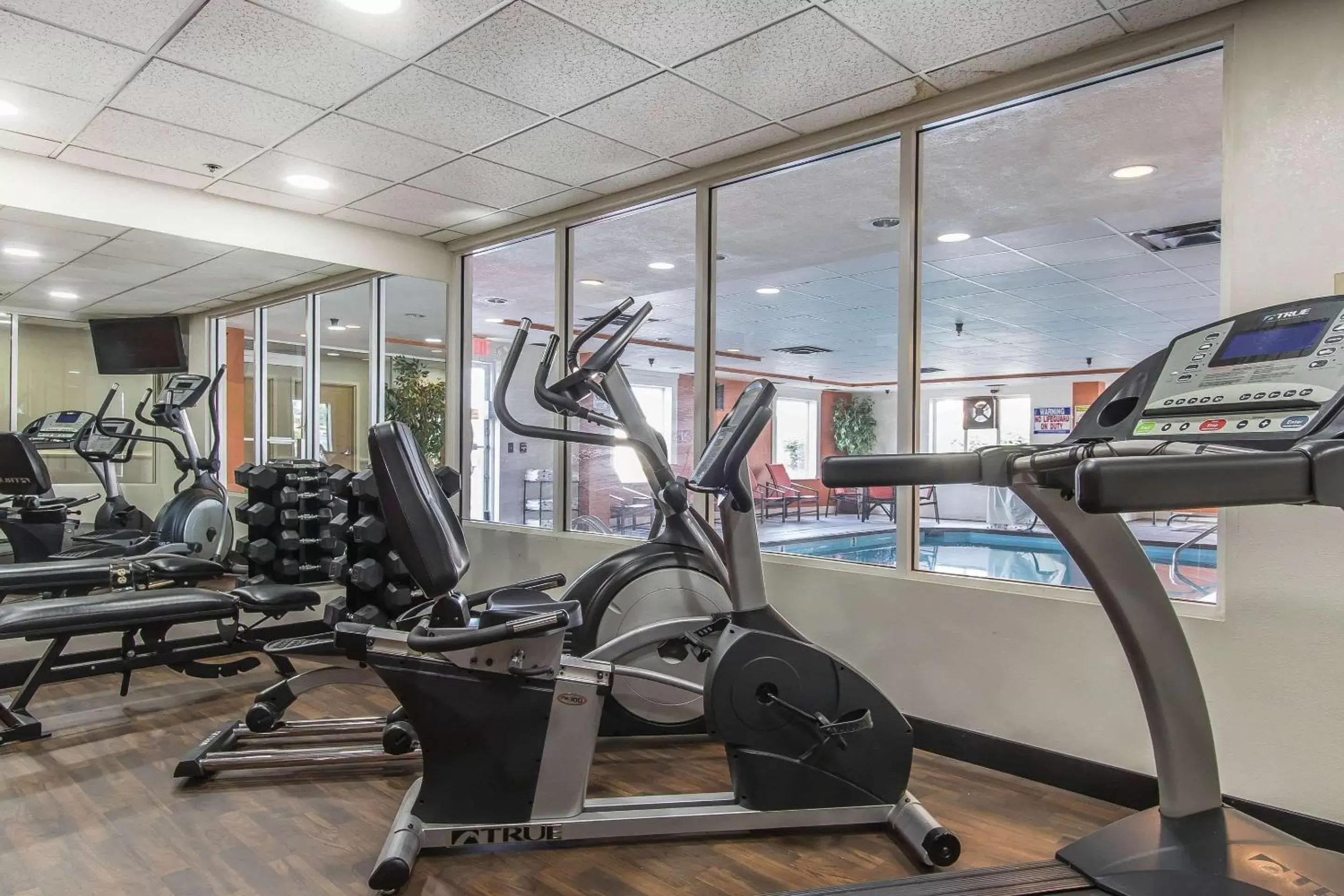 Fitness centre/facilities, Fitness Center/Facilities in Comfort Suites Richmond